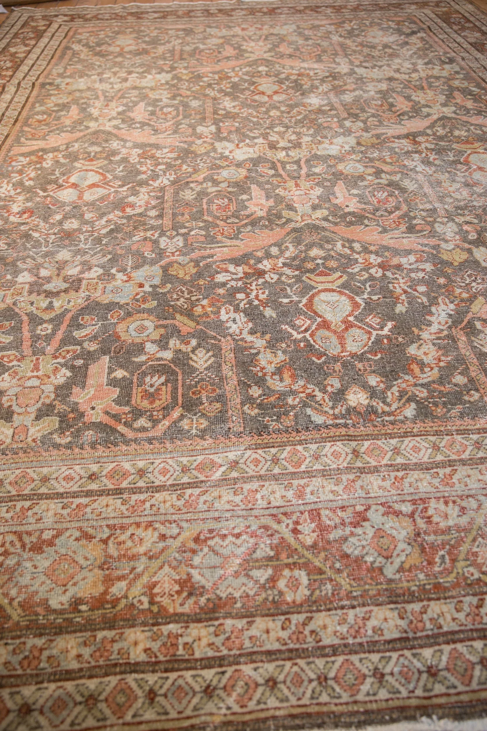 10.5x14.5 Vintage Distressed Mahal Carpet - Image 6