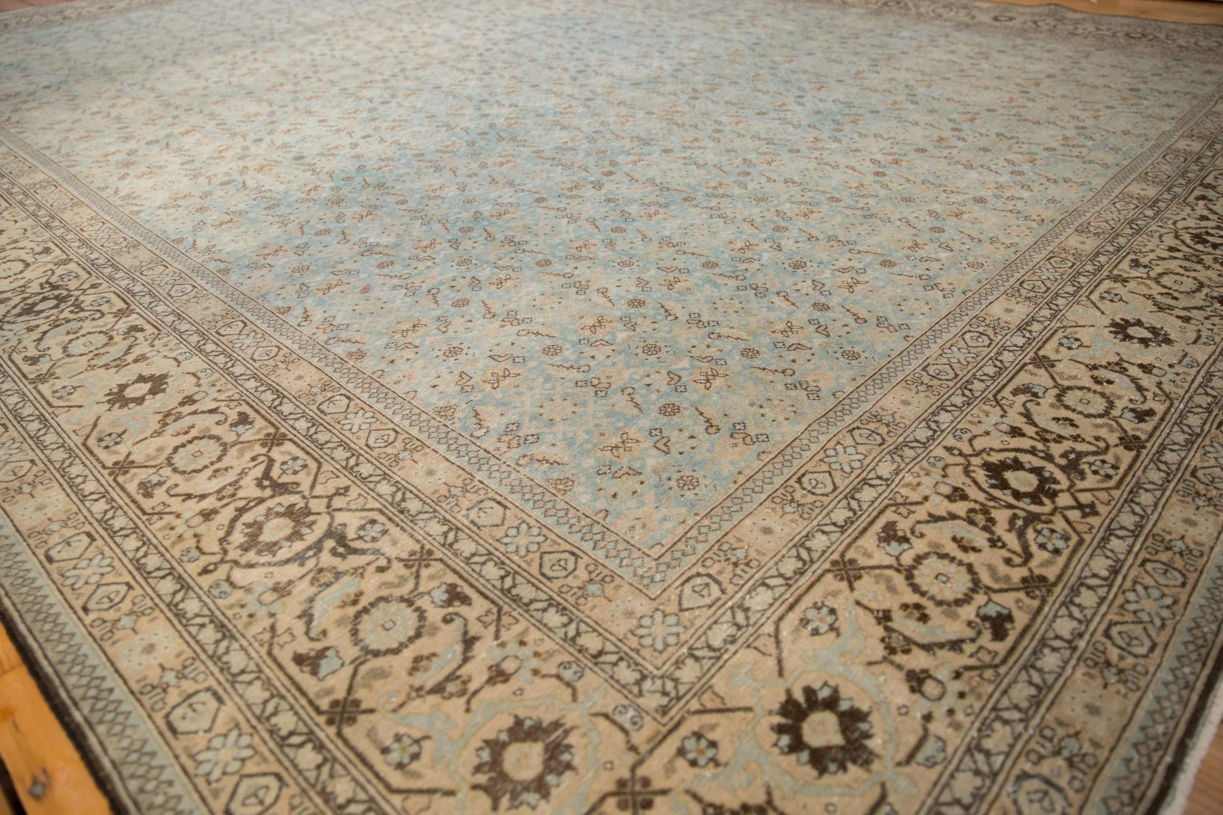 10.5x14 Vintage Distressed Tabriz Carpet - Image 3
