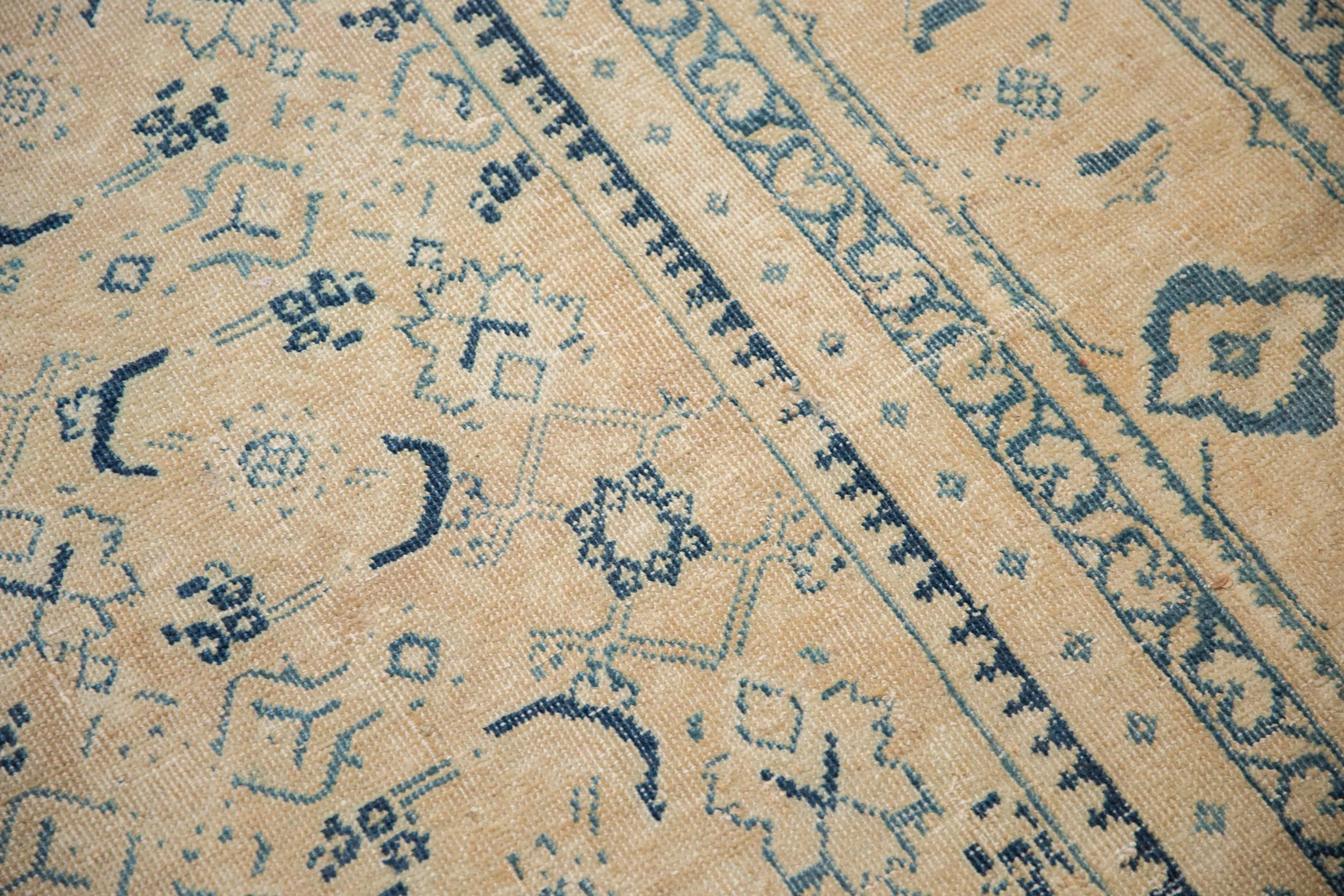 10x13.5 Vintage Distressed Mahal Carpet - Image 8