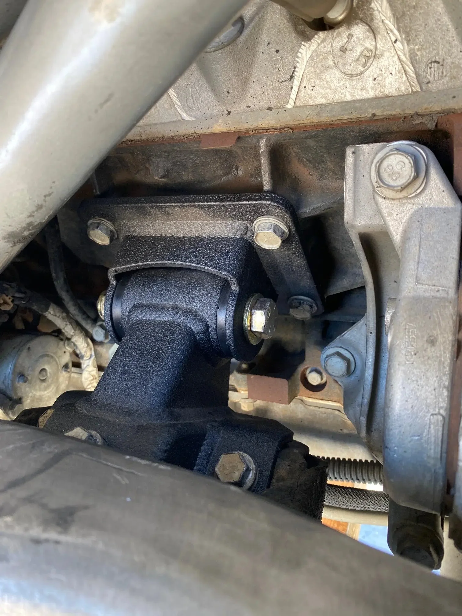 2007-2013 Chevy / GMC - 1500 4.8L, 5.3L, 6.0L and 6.2L - Tahoe - Escalade Fabricated Motor Mounts - Image 4