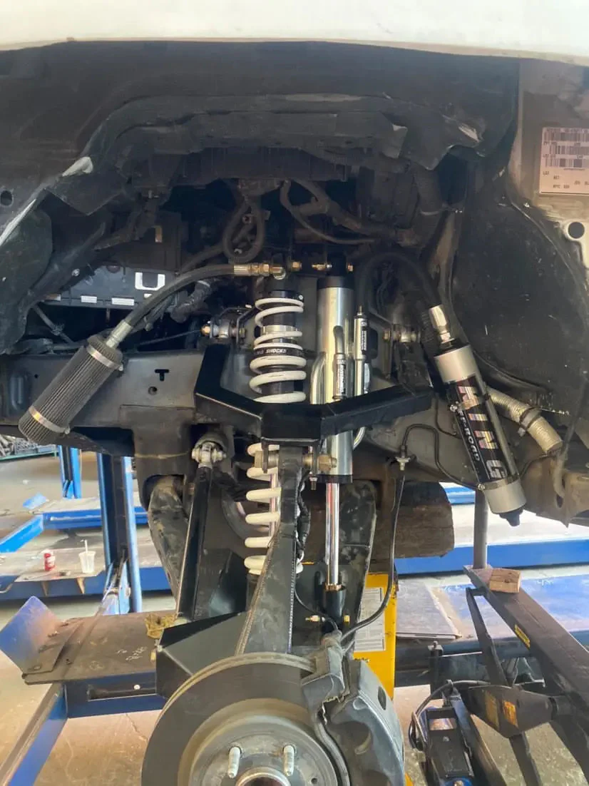 2007-2018 Chevy / GMC - GMT900 1500 - Race Long Travel Kit - Image 3