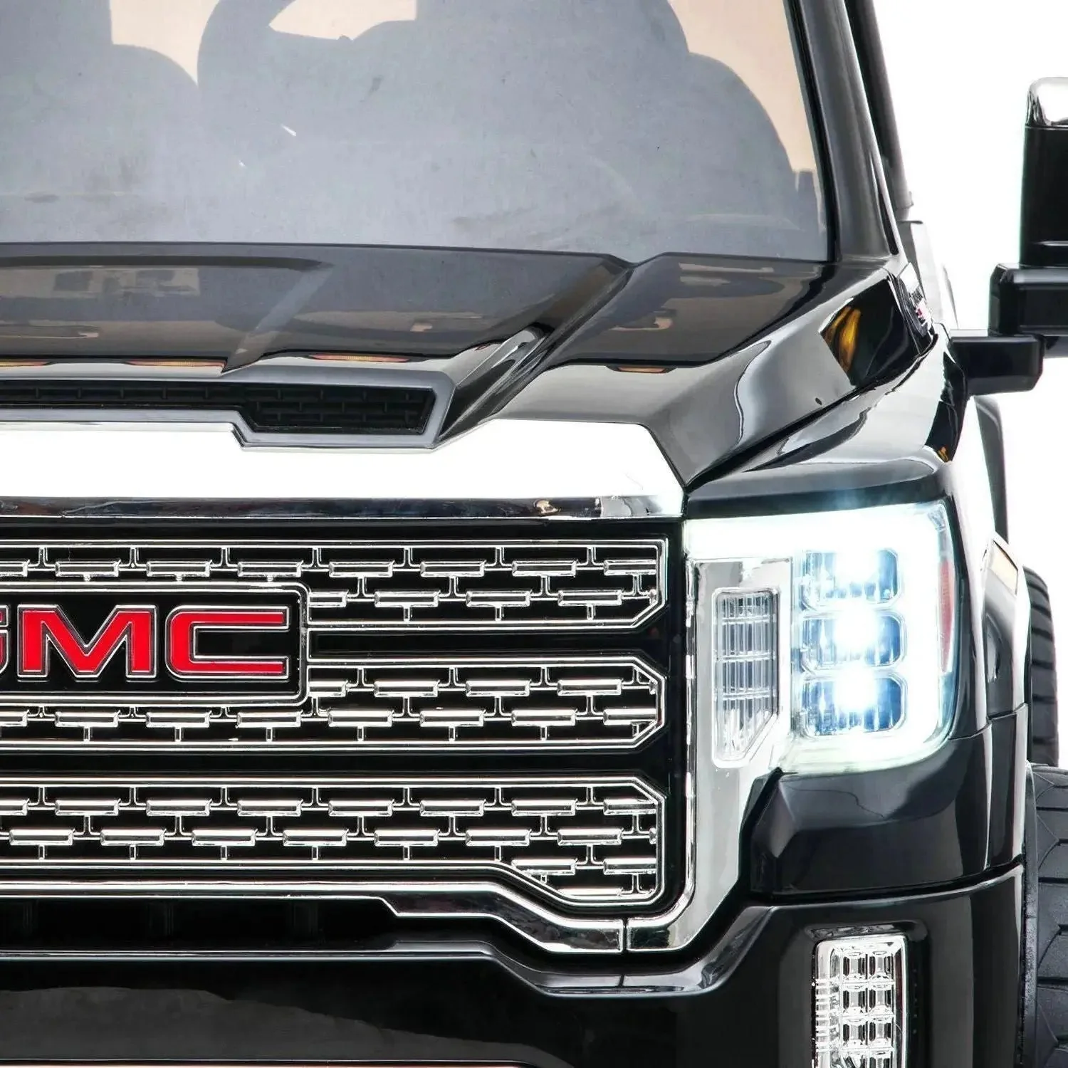 24V GMC Denali 2 Seater Battery Operated Ride on Car with Parental Remote Control - Image 9