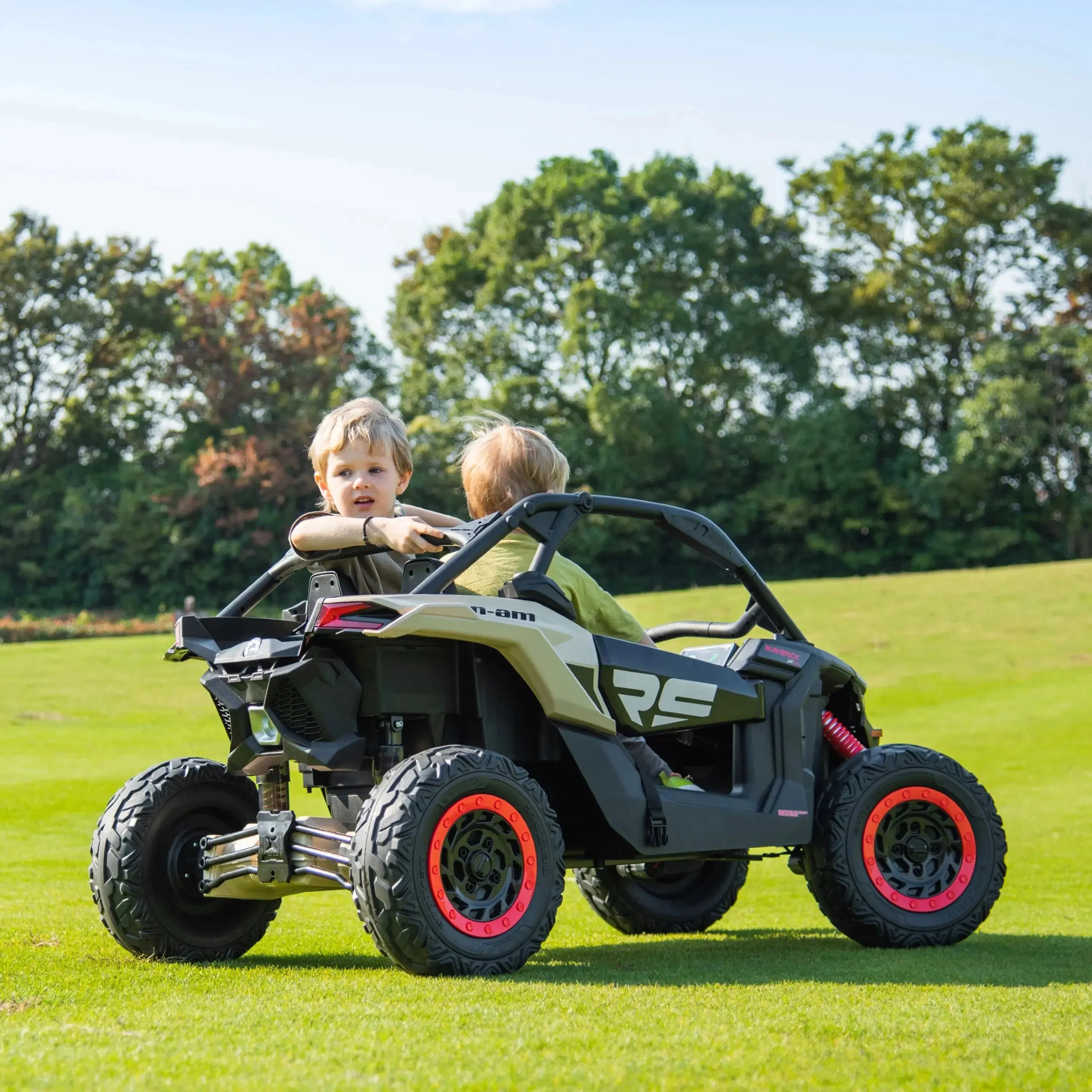2x24V 4x4 Can-Am Maverick 2 Seater Ride on UTV for Kids - Image 6