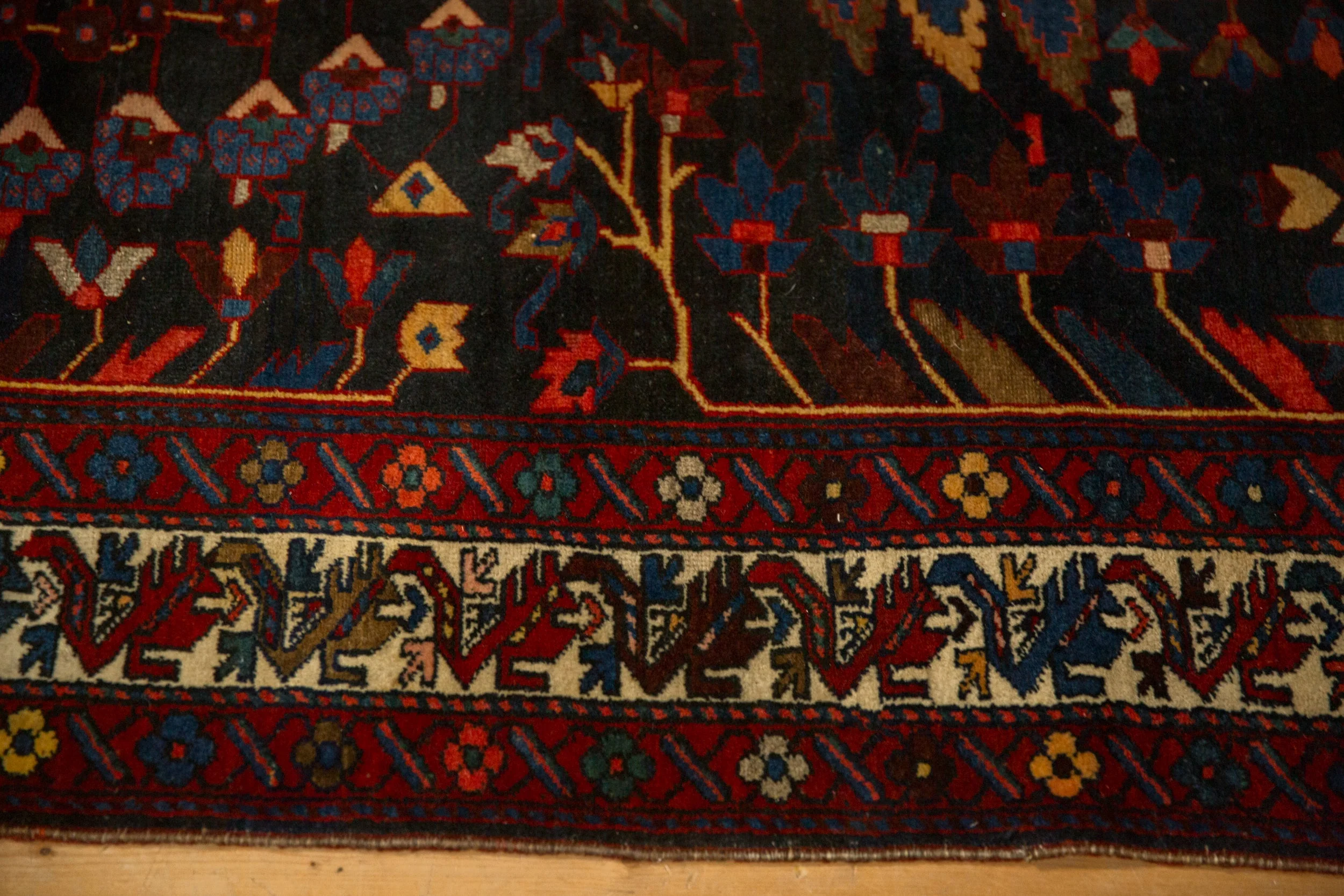 5.5x9 Vintage Bakhtiari Carpet - Image 8