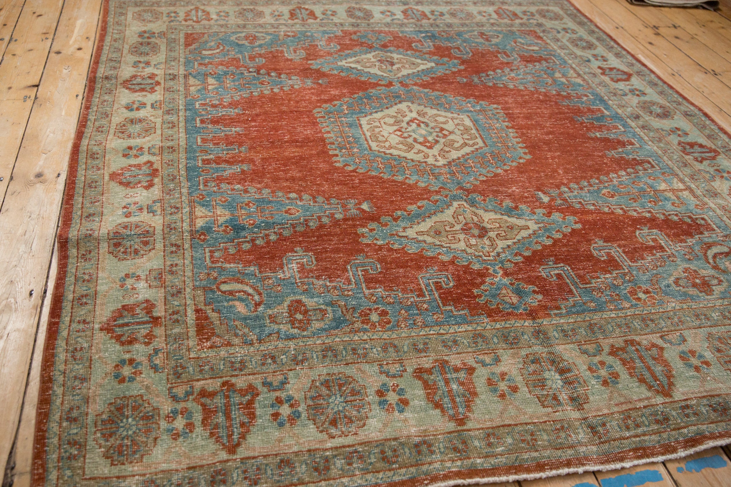 6.5x7 Vintage Distressed Veece Square Carpet - Image 6