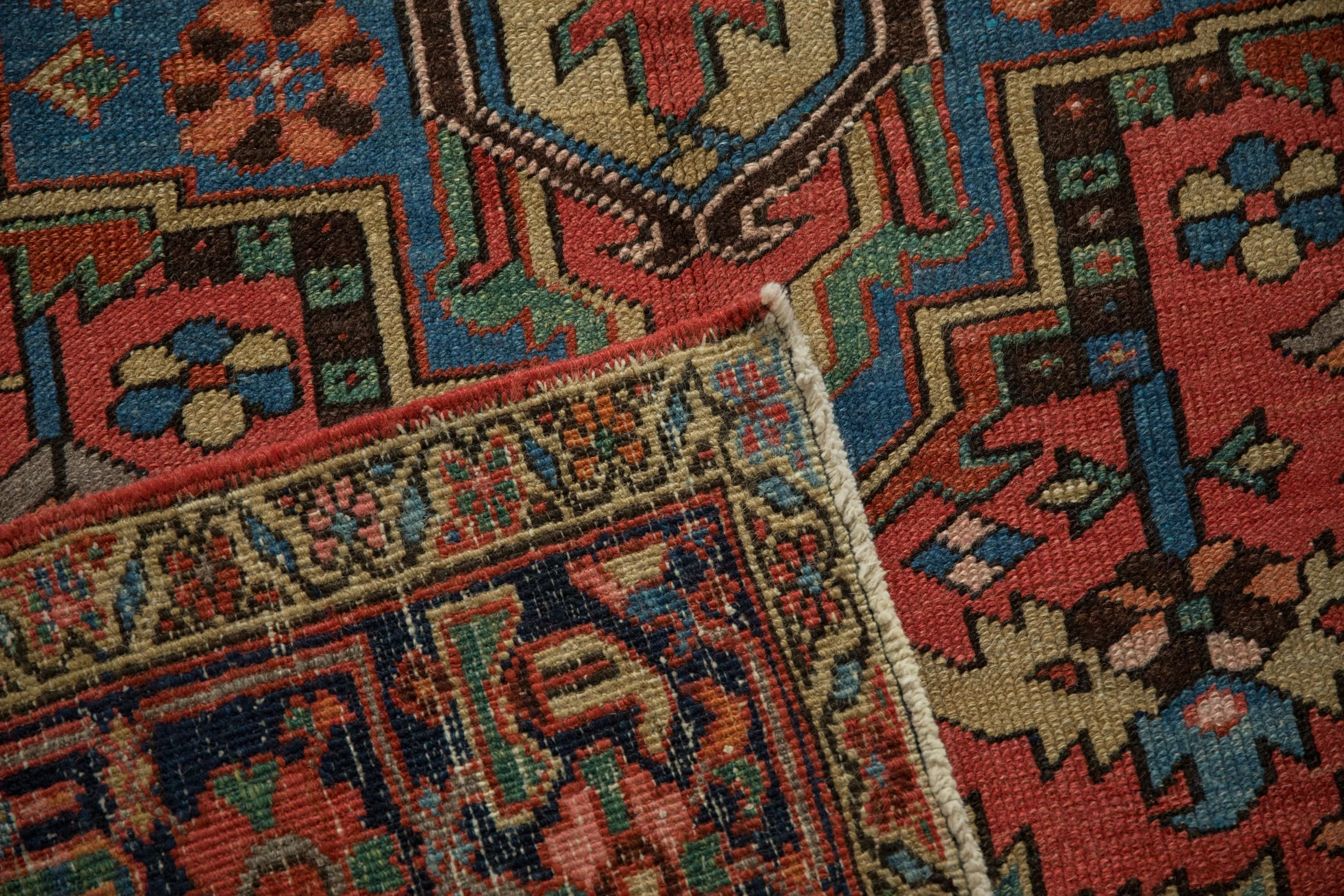6x9 Antique Heriz Carpet - Image 12