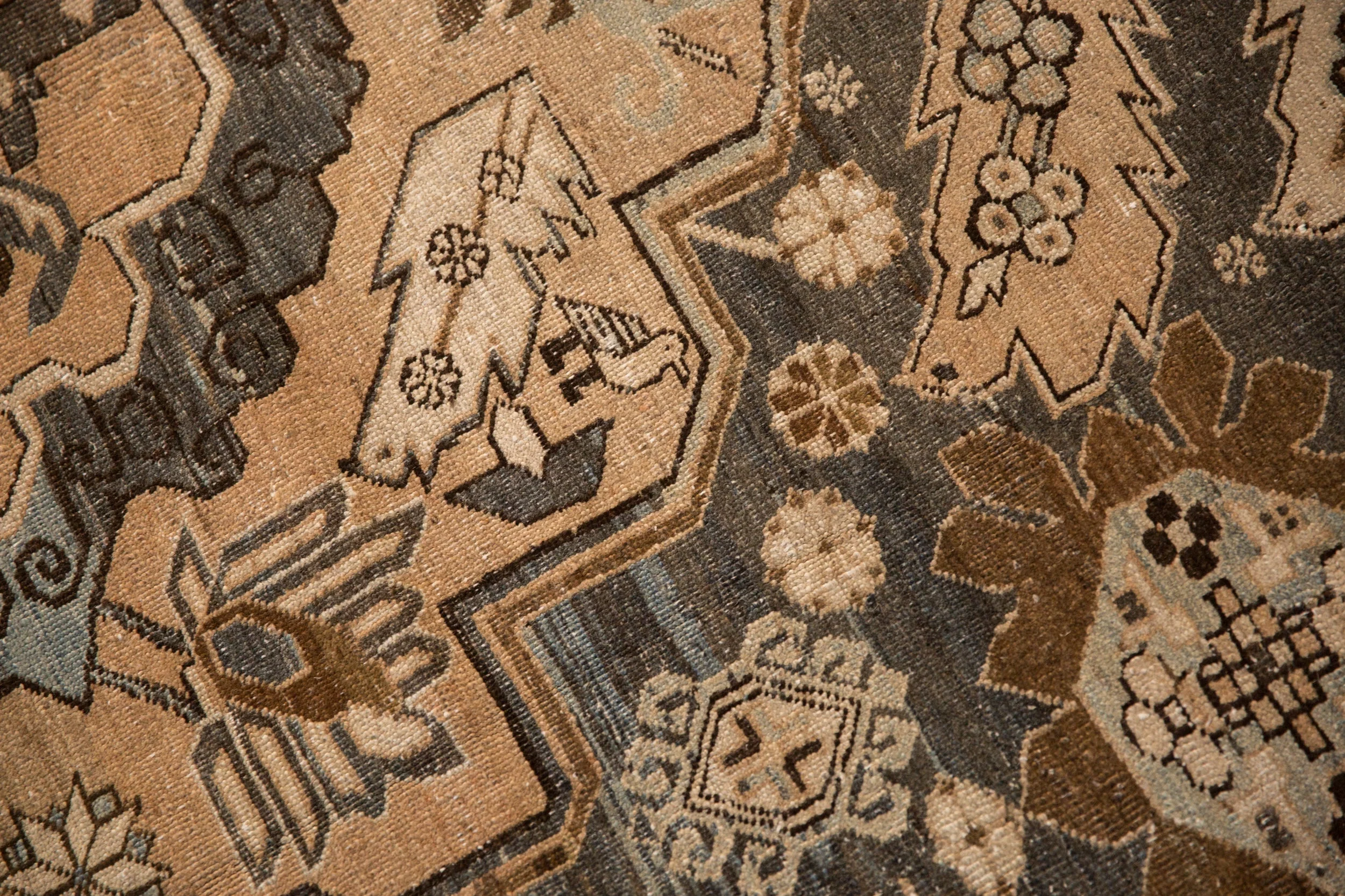7.5x10.5 Vintage Distressed Khoy Carpet - Image 8