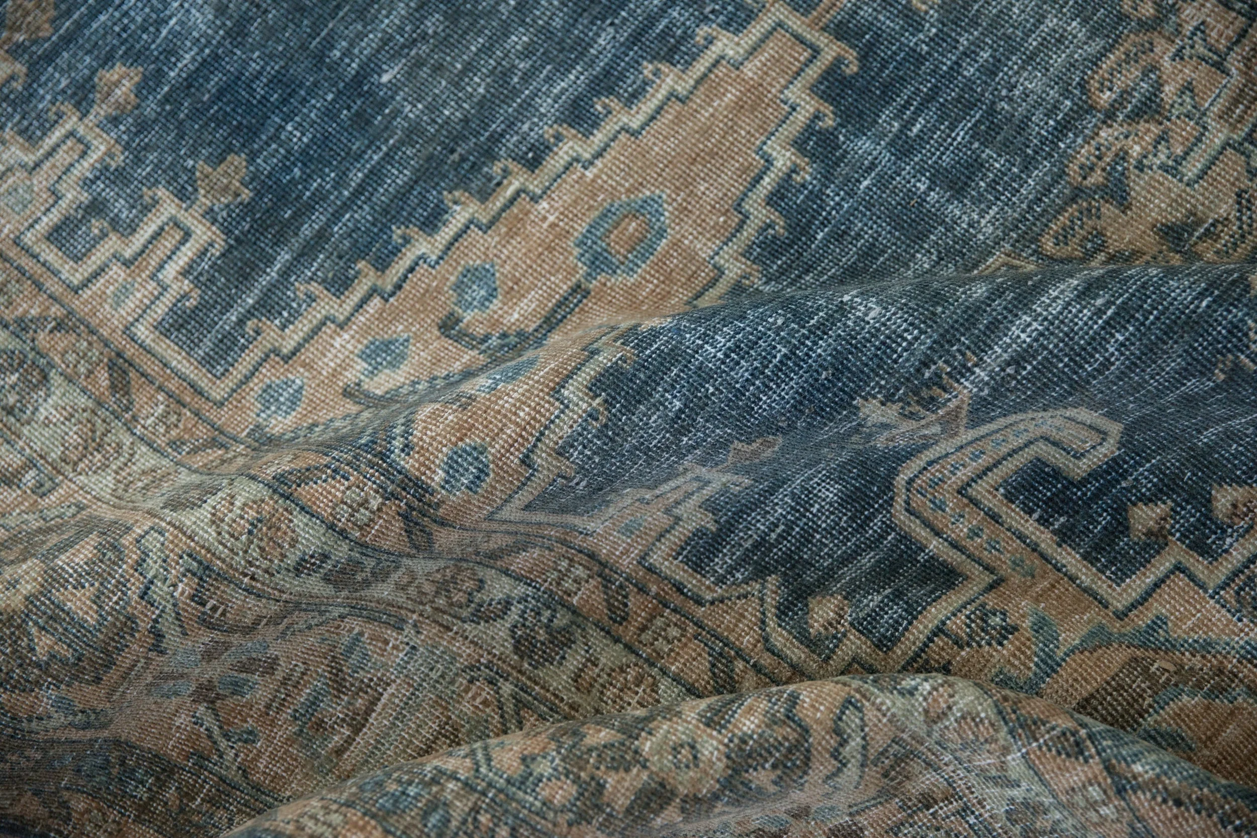 7.5x11 Vintage Distressed Veece Carpet - Image 13