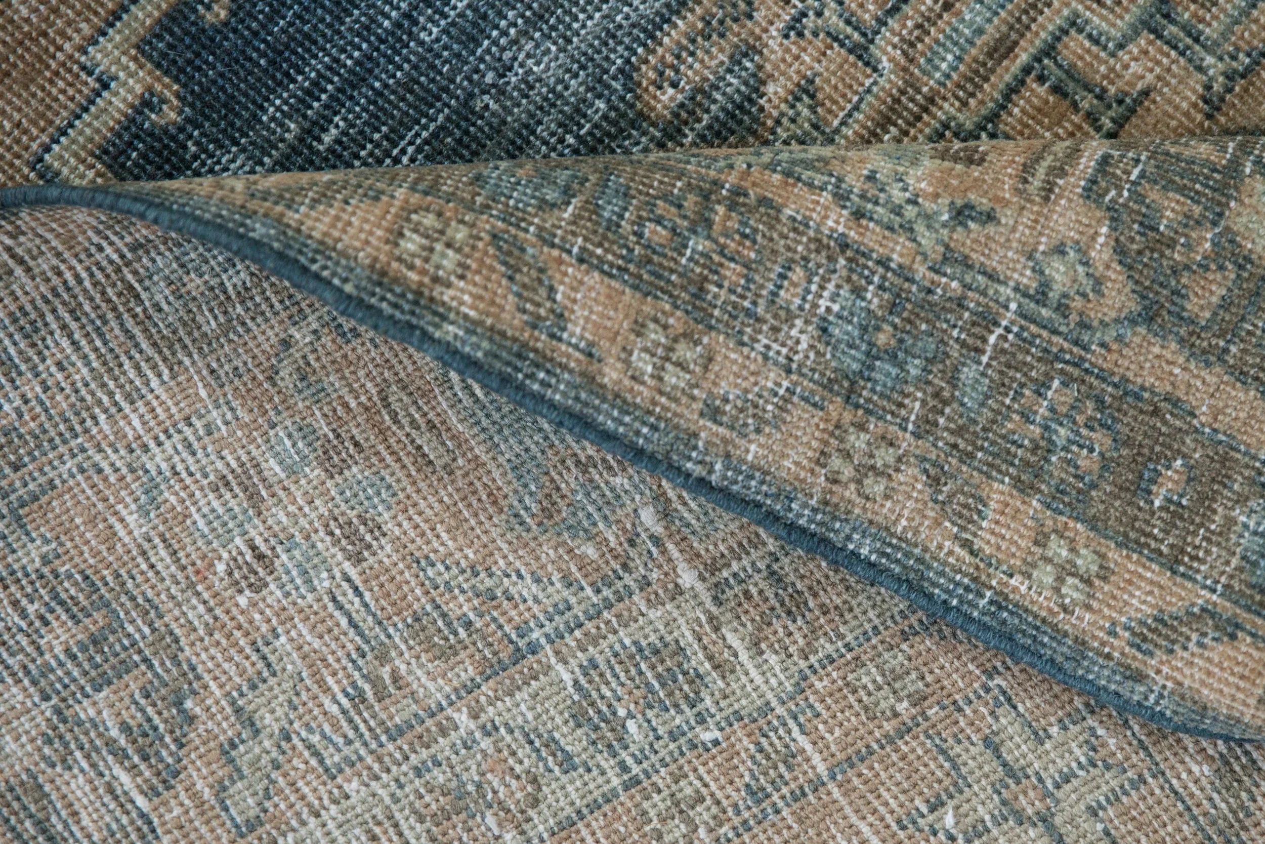 7.5x11 Vintage Distressed Veece Carpet - Image 14