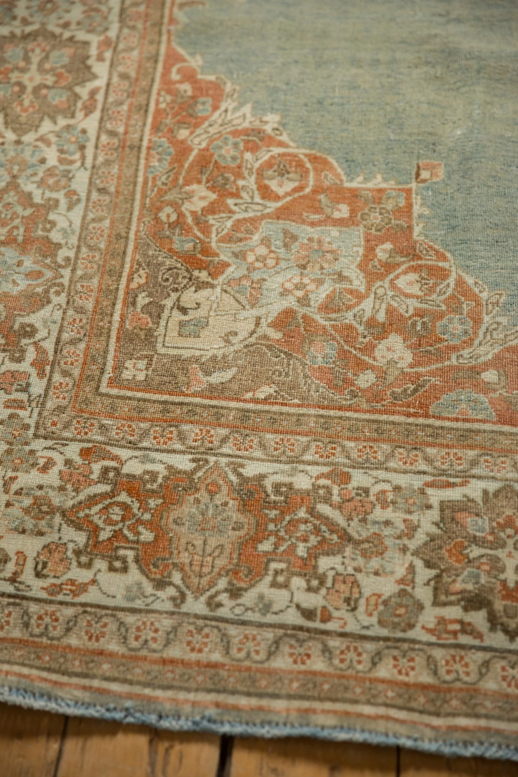7x10 Vintage Distressed Meshed Carpet - Image 8