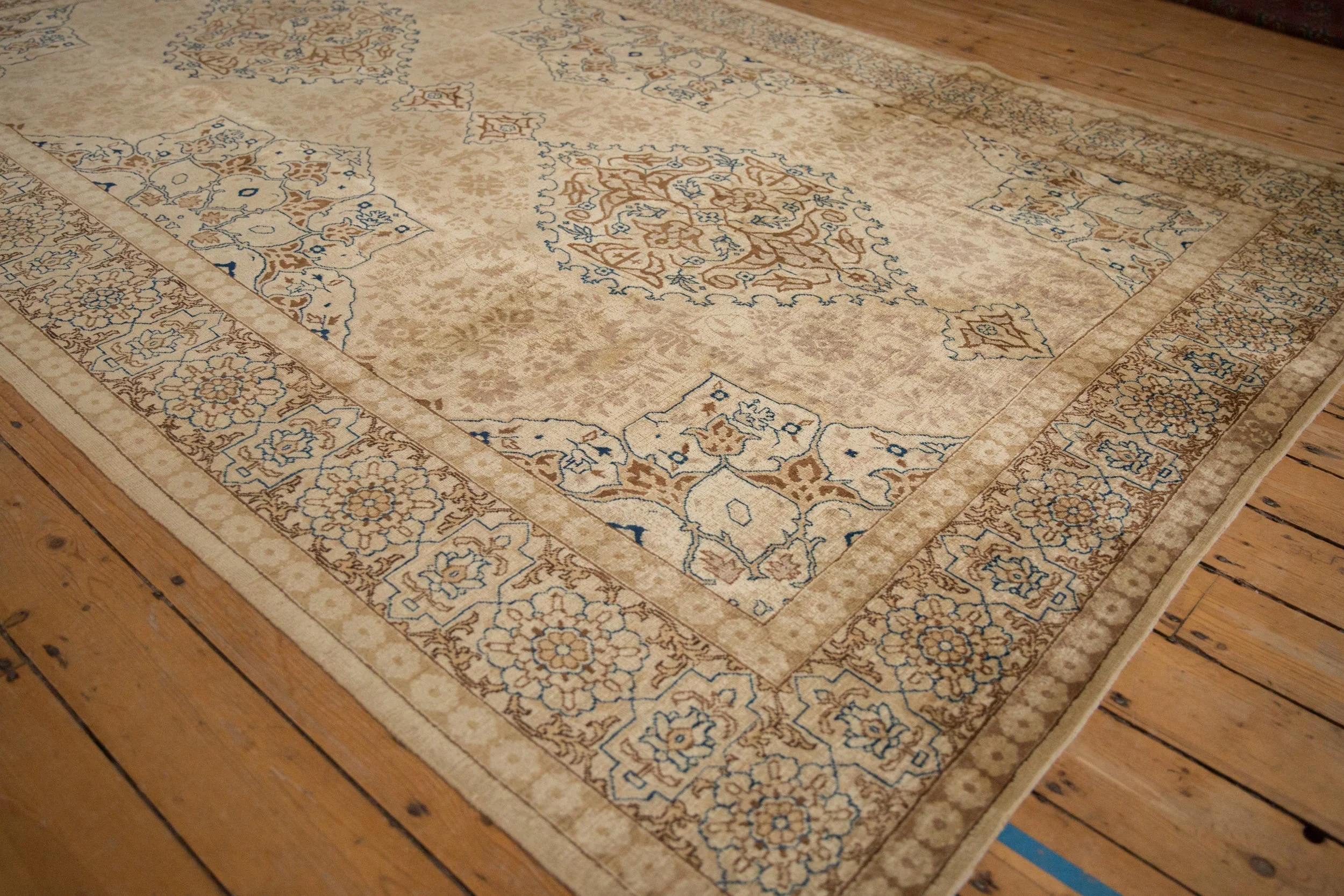 7x11 Vintage Distressed Tabriz Carpet - Image 4