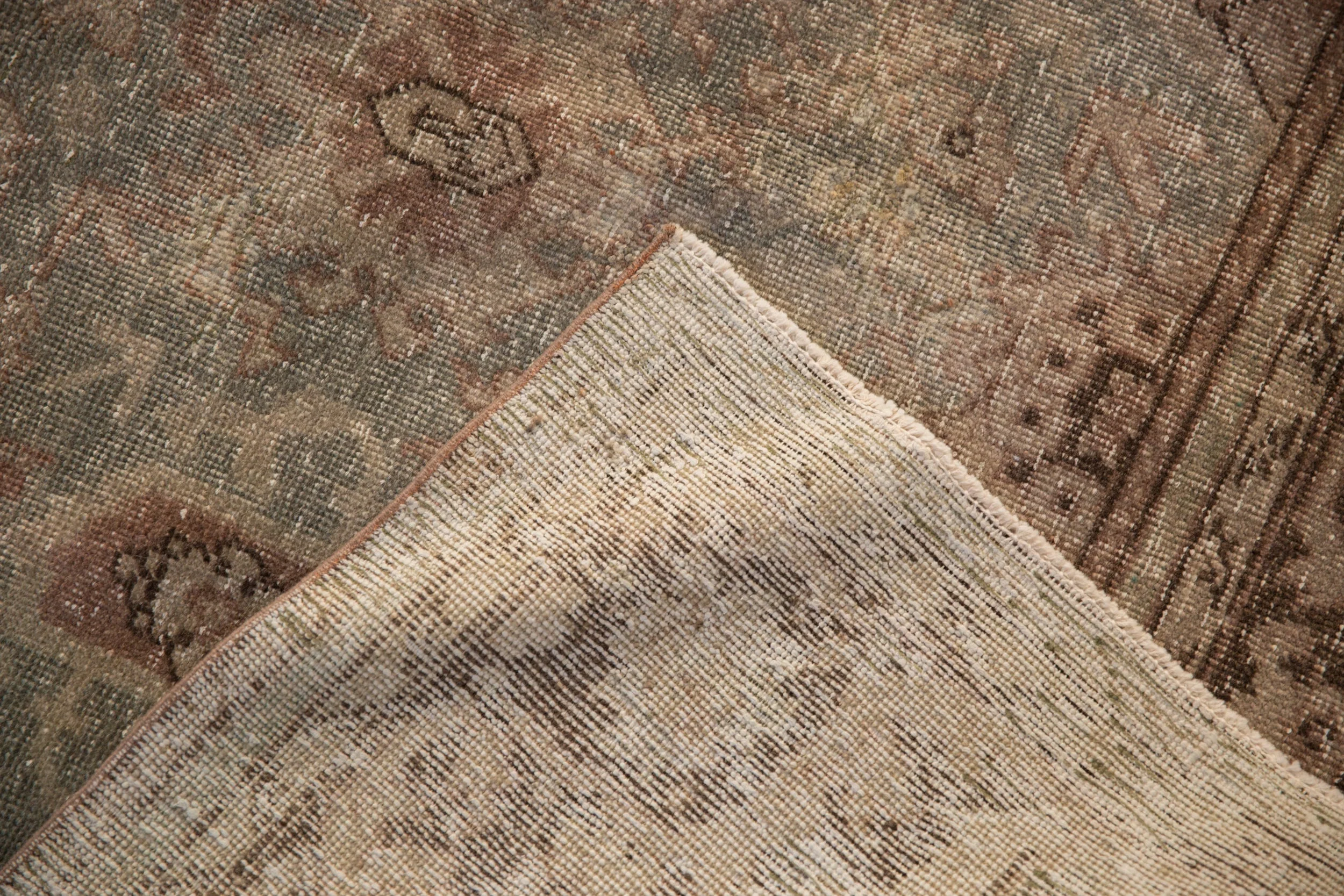 8x11 Vintage Distressed Mahal Carpet - Image 11