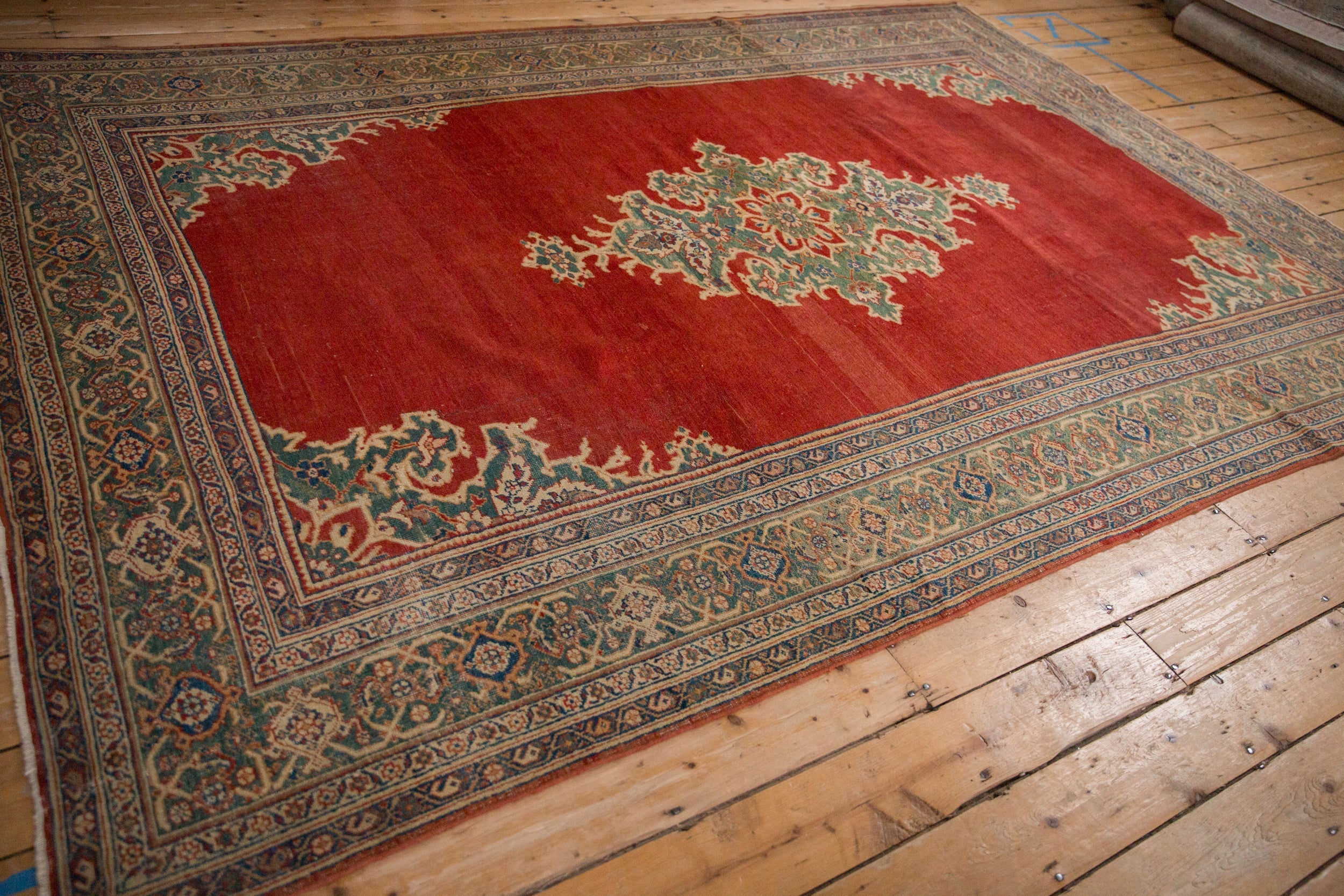 8x11 Vintage Mahal Carpet - Image 11