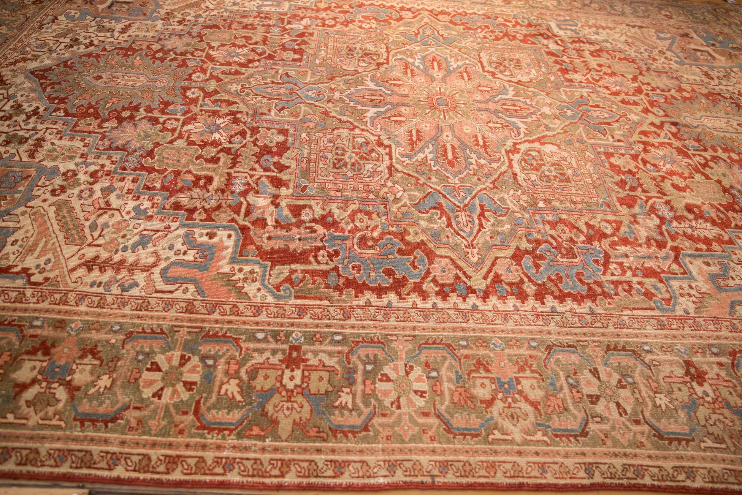 9.5x13 Vintage Distressed Heriz Carpet - Image 7