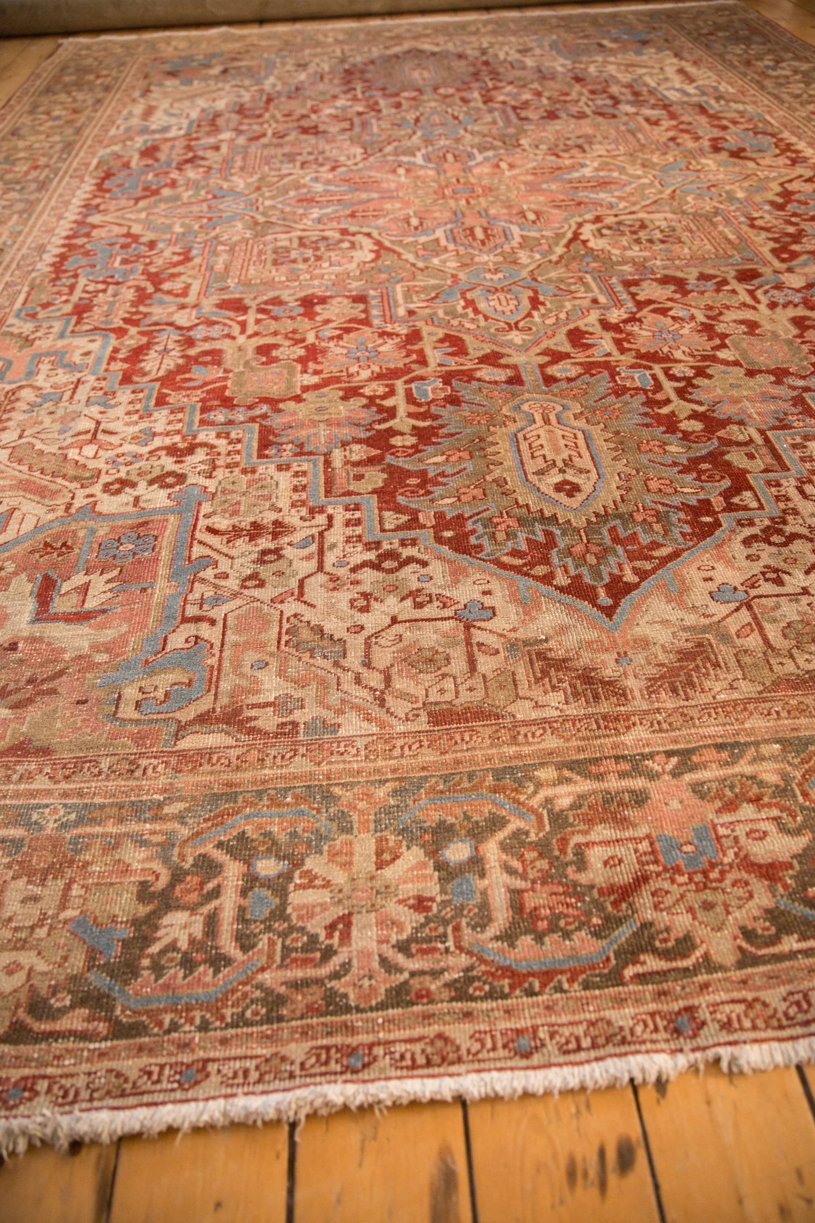 9.5x13 Vintage Distressed Heriz Carpet - Image 9