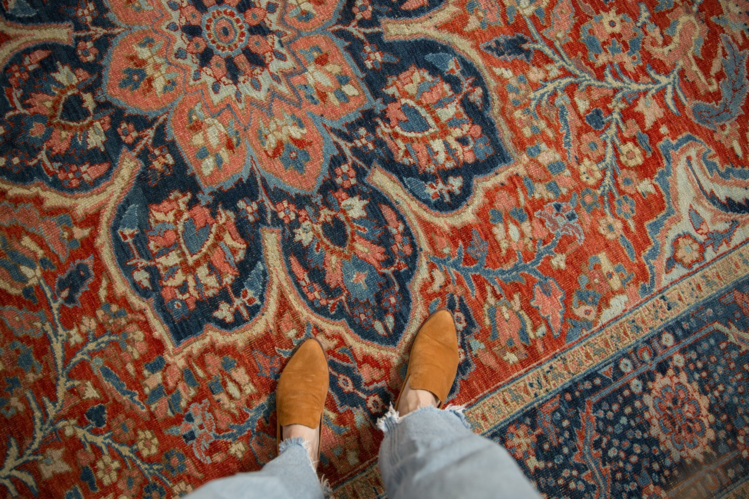 9x12 Vintage Distressed Ahar Carpet - Image 2