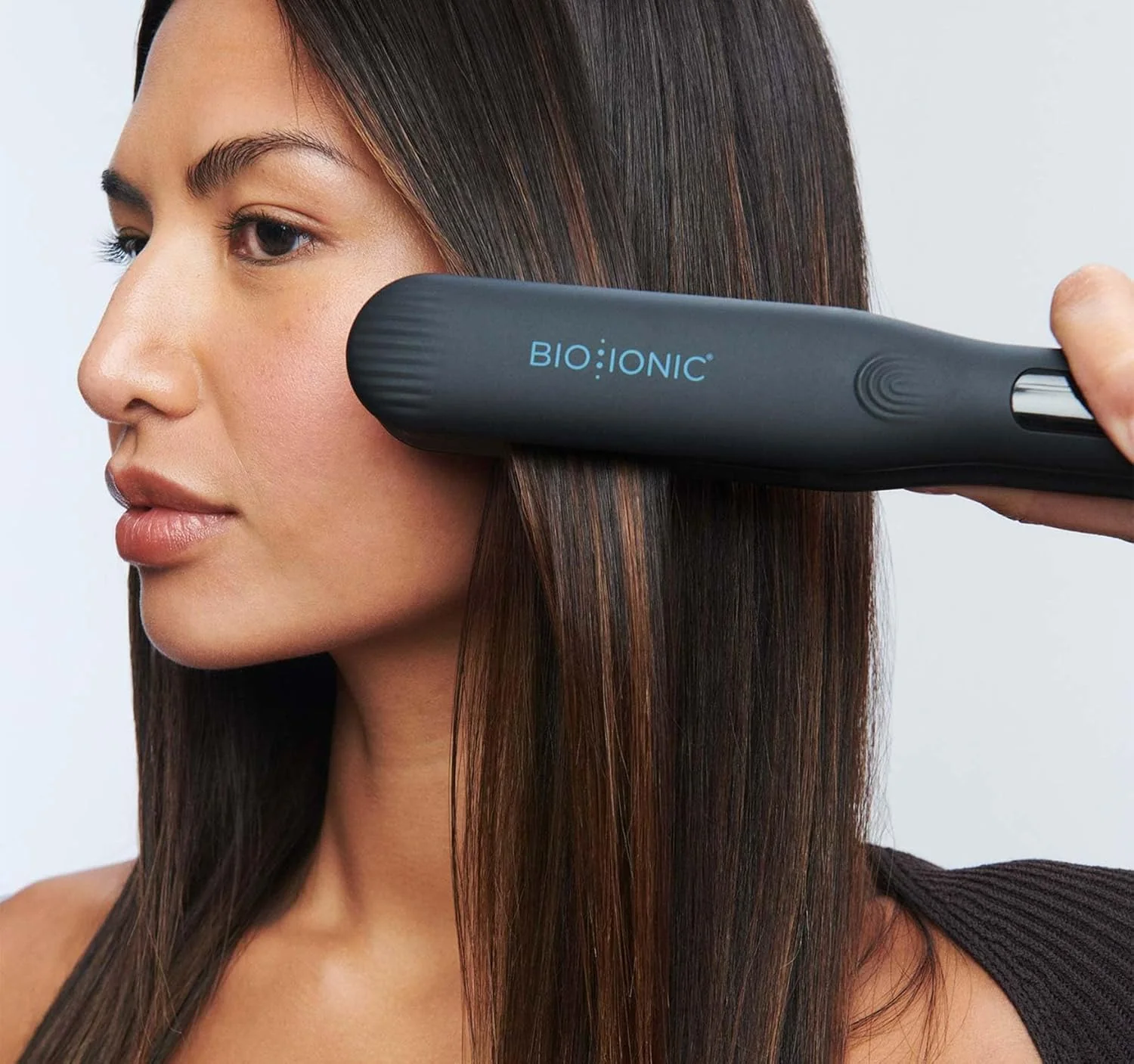 BIO IONIC Onepass Styling Flat Iron with NanoIonic & Moisturizing Heat Technology, Hydrated and Frizz-Free Hair, Ceramic Hair Straightener with Silicone Strip for Gentle OnePass Styling - Image 3