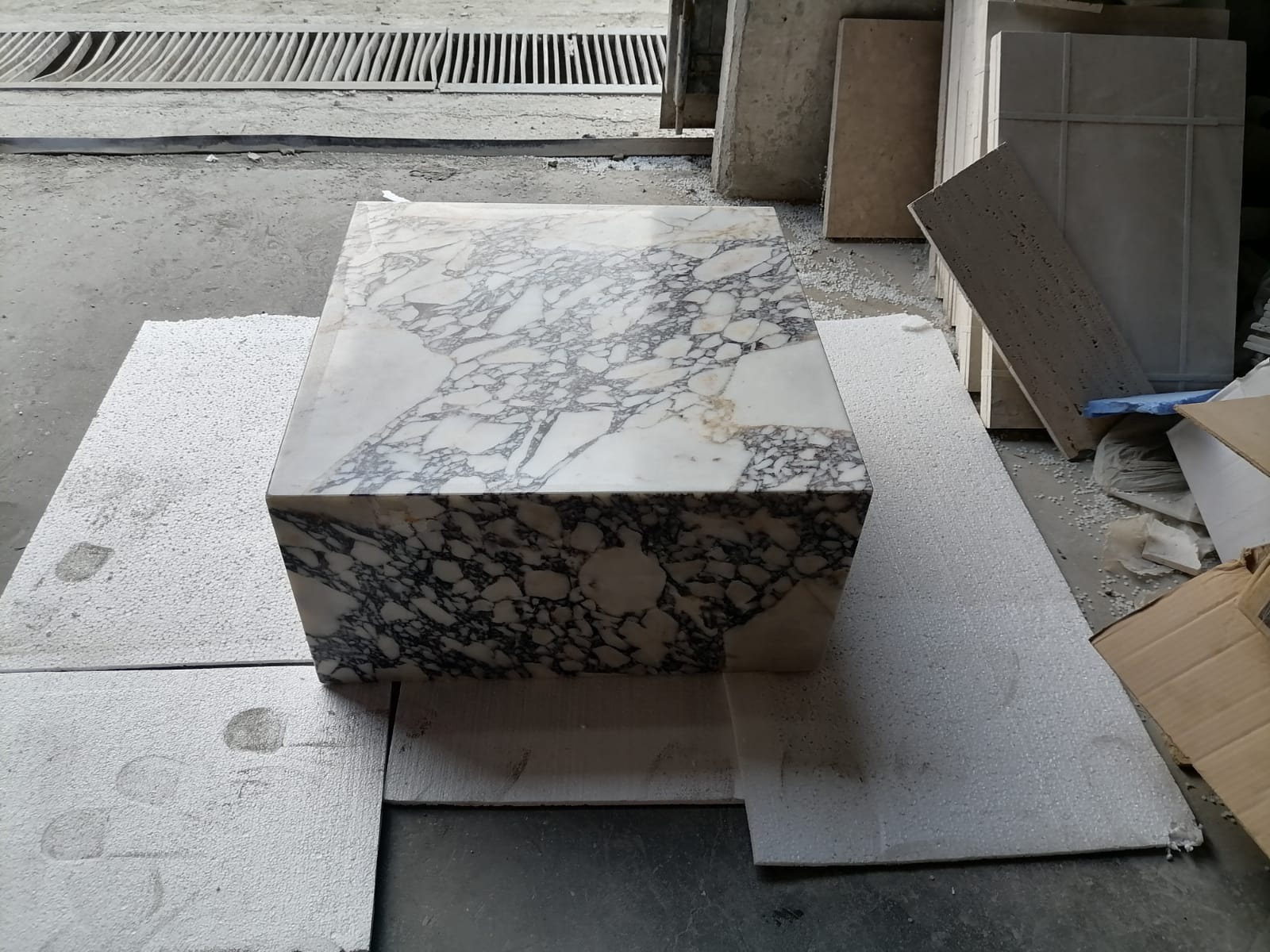 Calacatta Viola Marble Rectangular Prism Block Design Coffee Table (W)24" (L)24" (H)12" - Image 9
