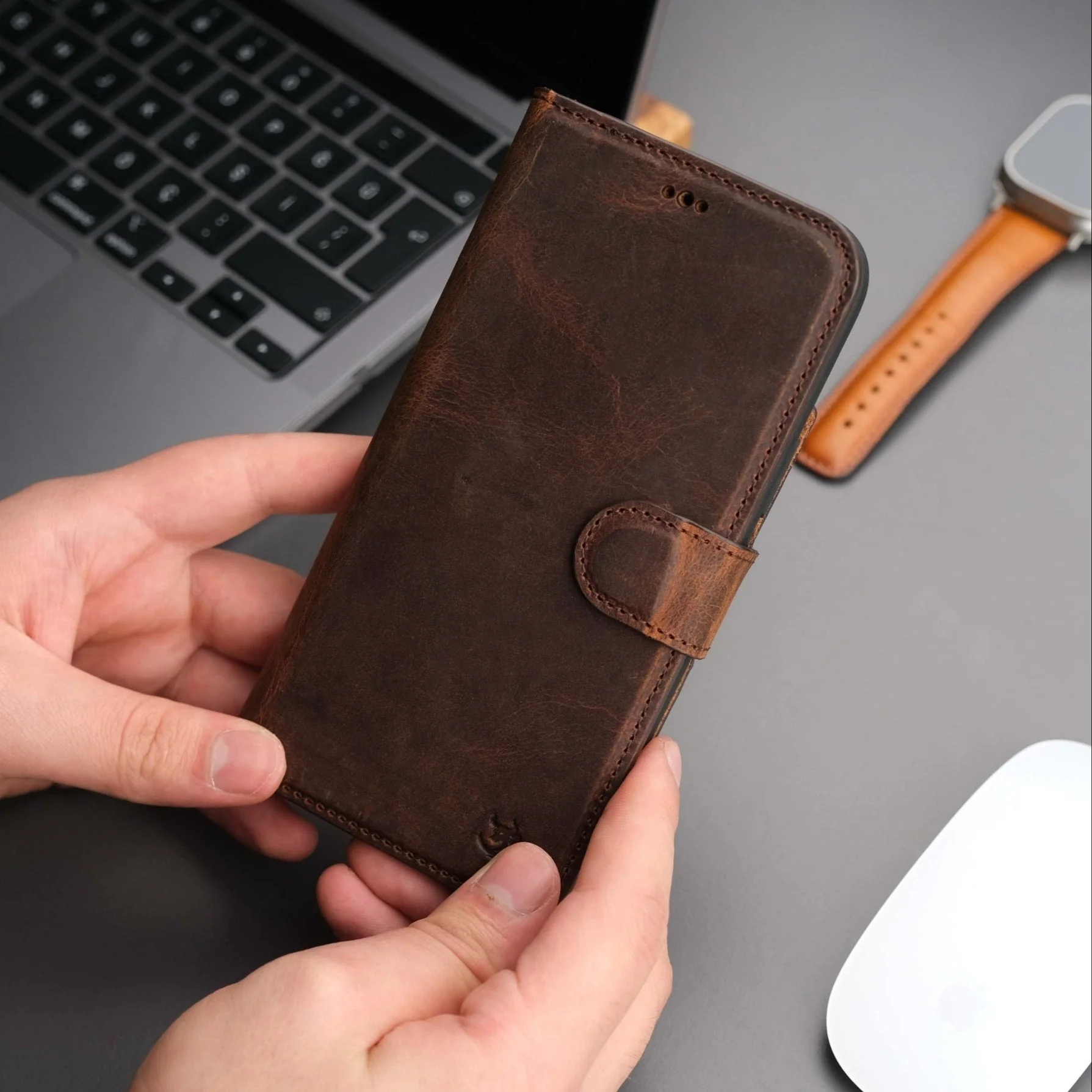 Casper iPhone 16 Plus Wallet Case Leather MagSafe - Image 10