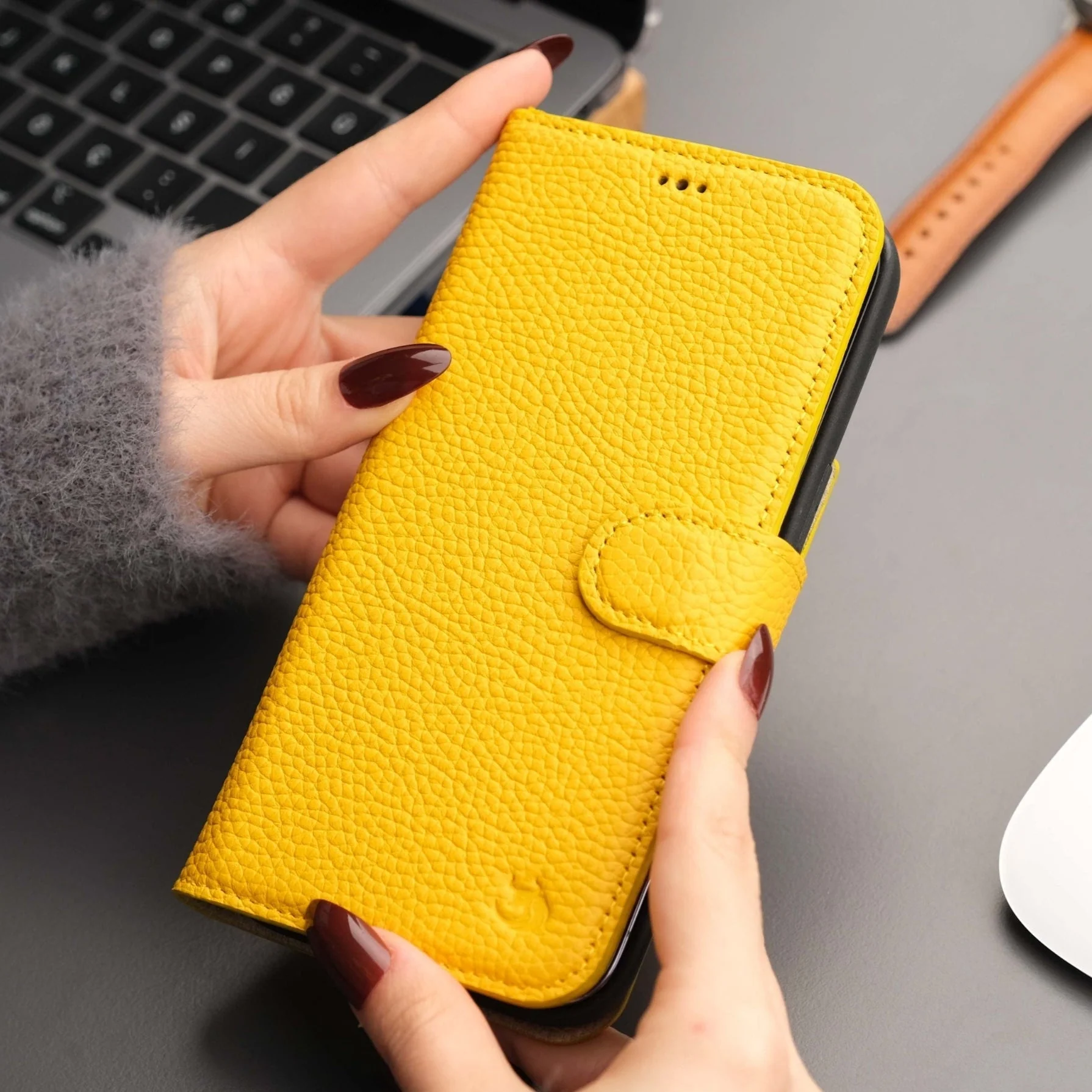 Casper Leather iPhone 14 Pro Max Wallet Case | MagSafe - Image 66