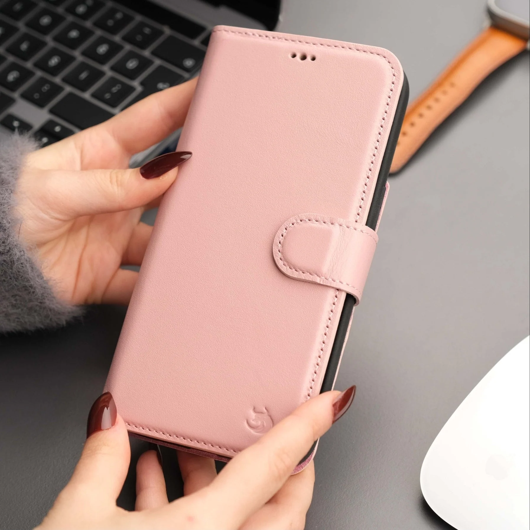 Casper Leather iPhone 15 Plus Wallet Case | Detachable MagSafe Compatible RFID Protection - Image 59