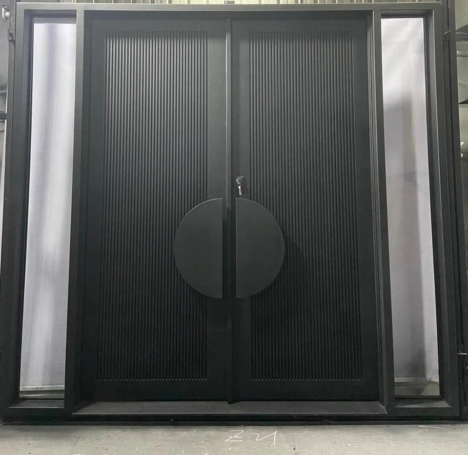 Castor Double Iron Doors - Image 2