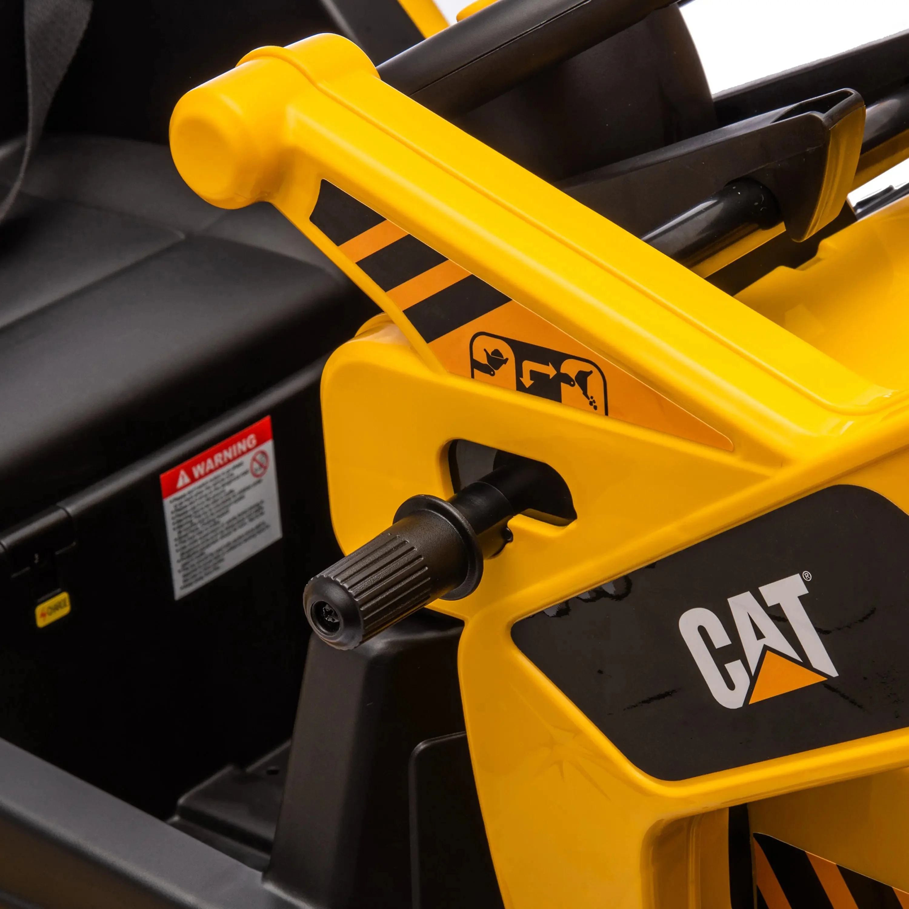 CAT Loader 12V Ride-on - Image 9
