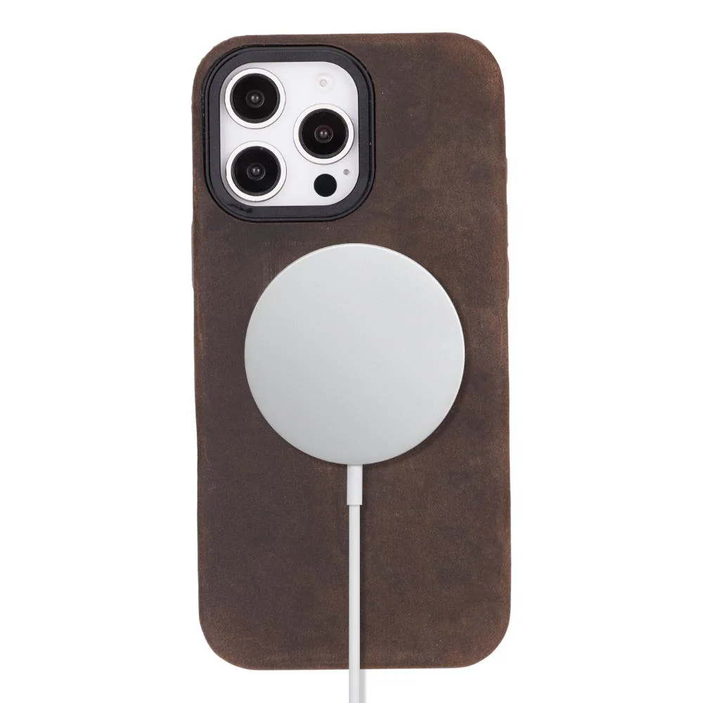 Cullman Leather iPhone 16 Pro Case - Image 3
