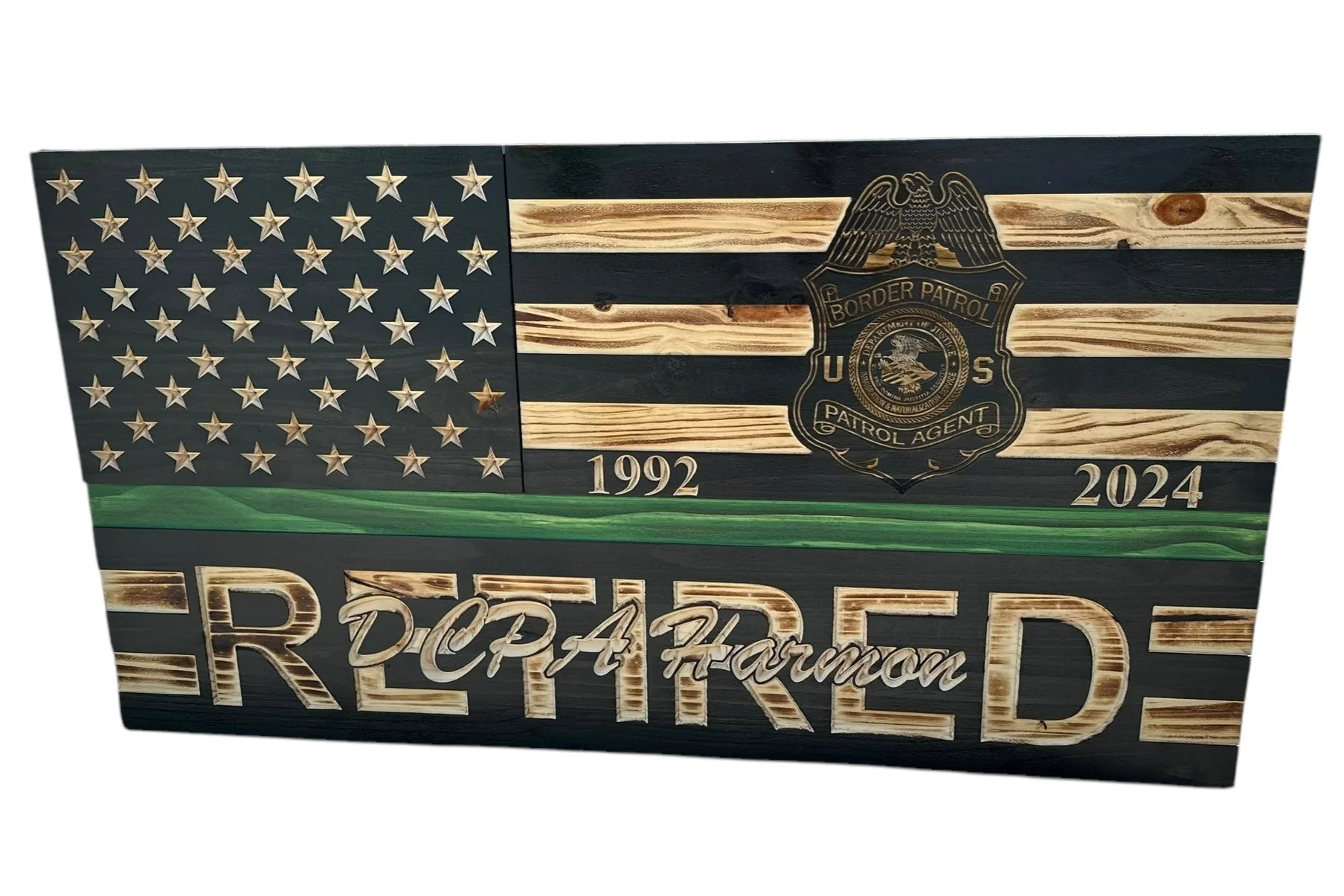 Custom Wooden Concealment American Flag with RFID Lock and Personalized Engraving - Image 6