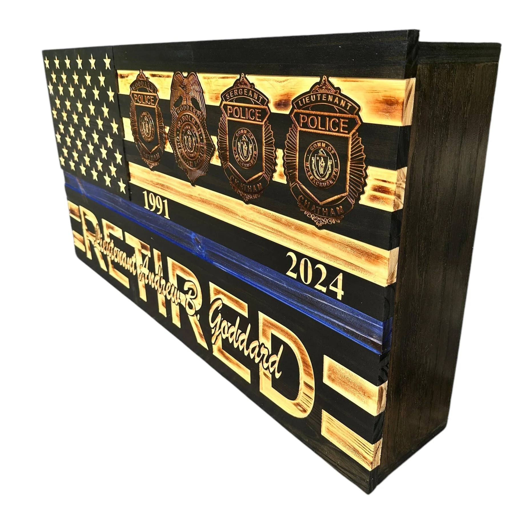 Custom Wooden Concealment American Flag with RFID Lock and Personalized Engraving - Image 9