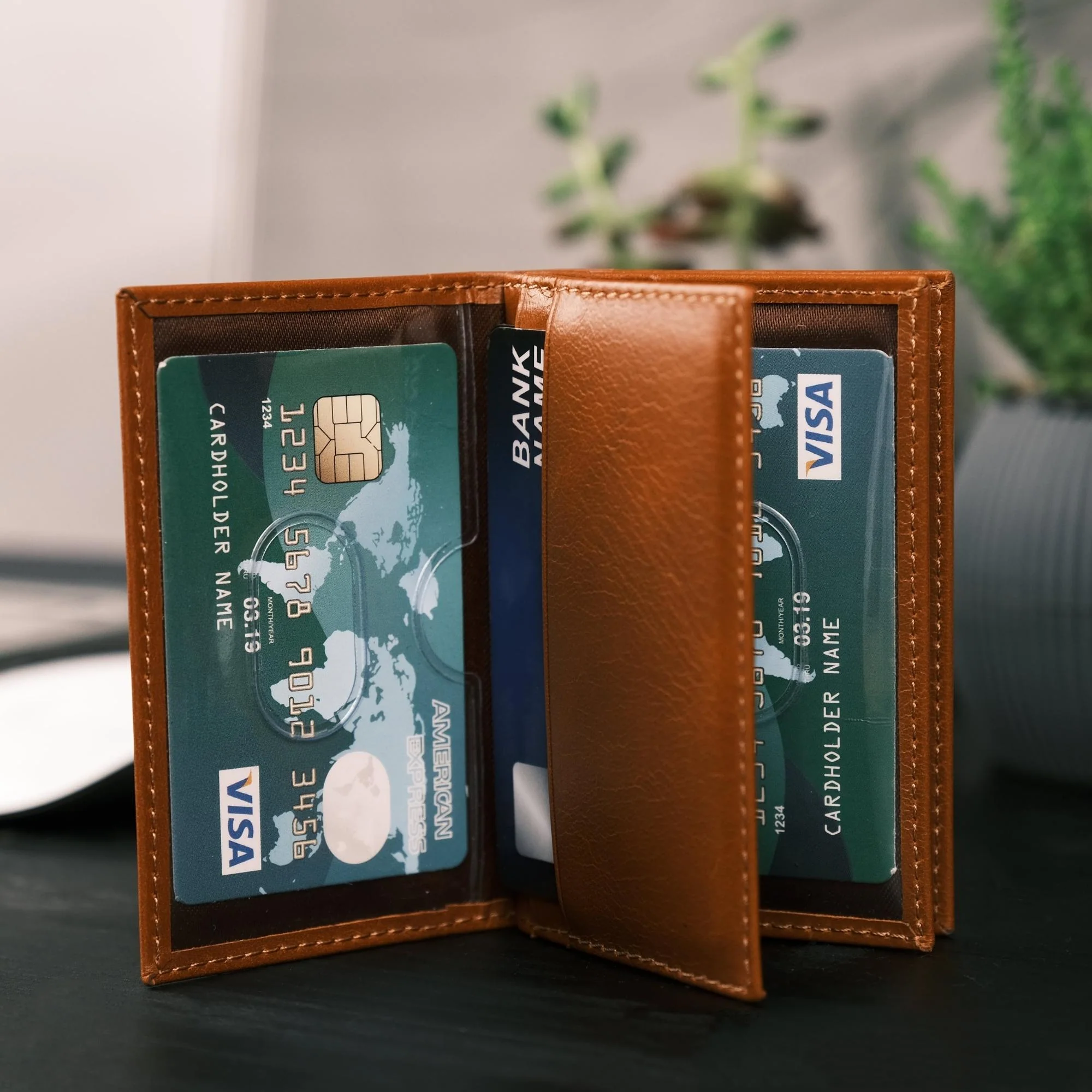Denver Luxury Full-Grain Leather Cardholder for Men - Image 3