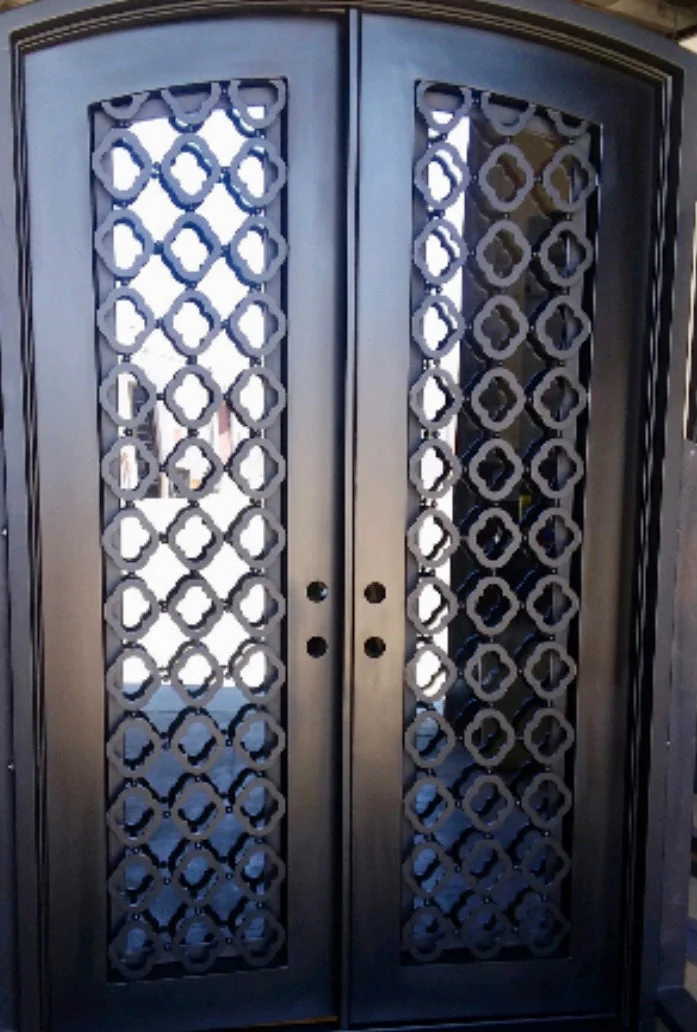 Dia Cut Double Iron Doors - Image 3