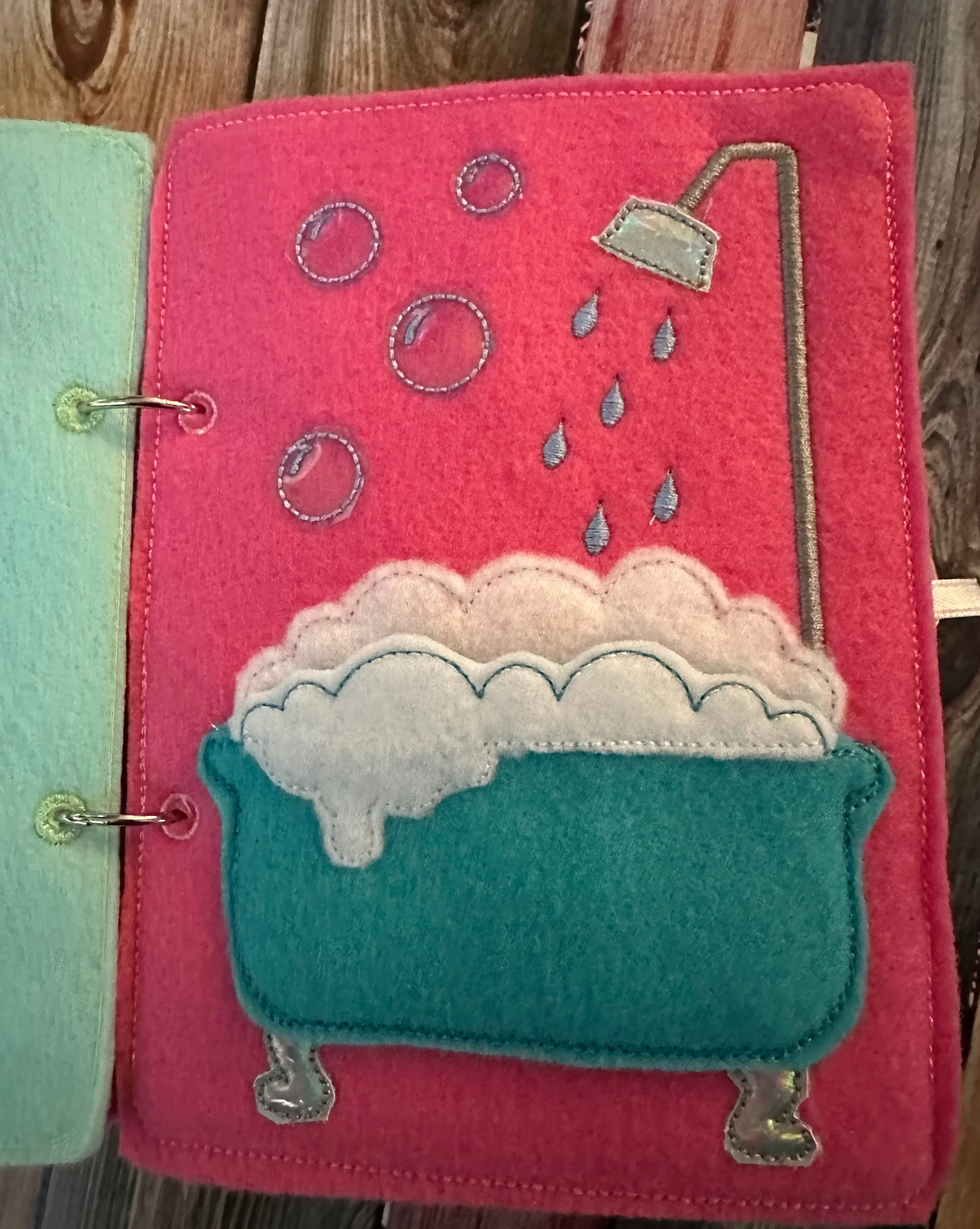 Felt Dollhouse Quiet Book - Toddler Activity Book - Educational Gift for Girls - Learning Toy - Unpaper Doll - Image 5