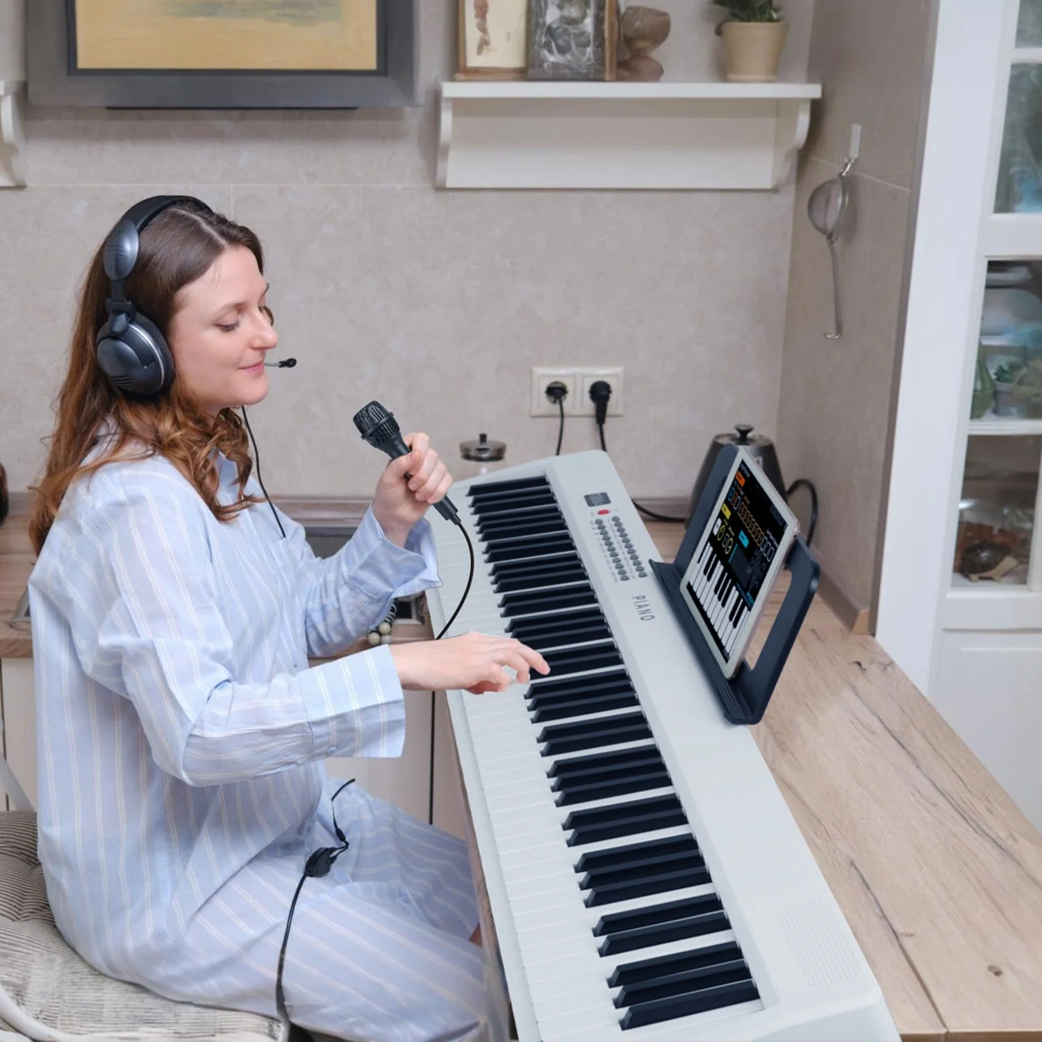 Folding Piano Keyboard 88 Keys Rechargeable Full Size Semi Weighted Piano Digital Electronic Piano with LCD Screen Carry Bag Mic Sheet Music Stand Sti - Image 3