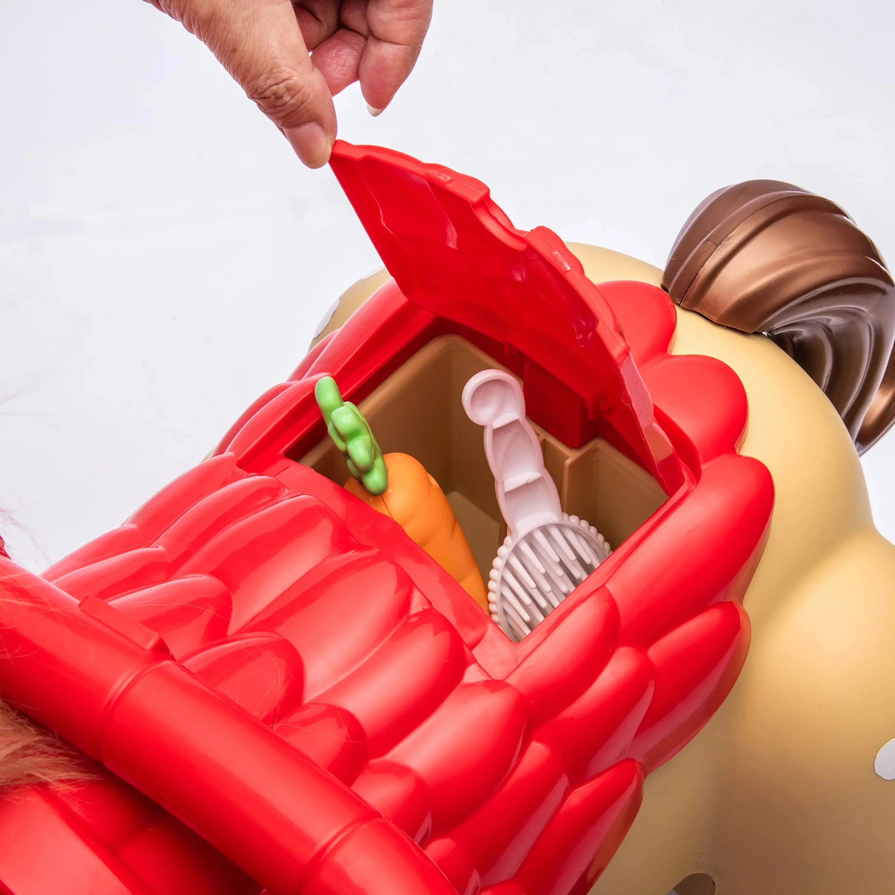 Freddo Horse 6V Ride-on - Image 8