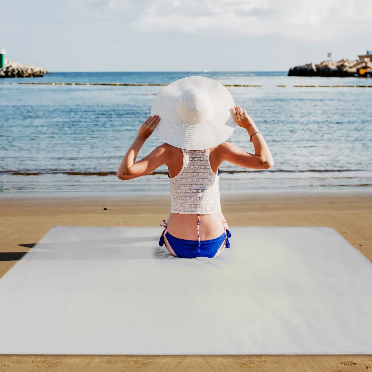 GBruno Portable Beach Blanket - Image 5