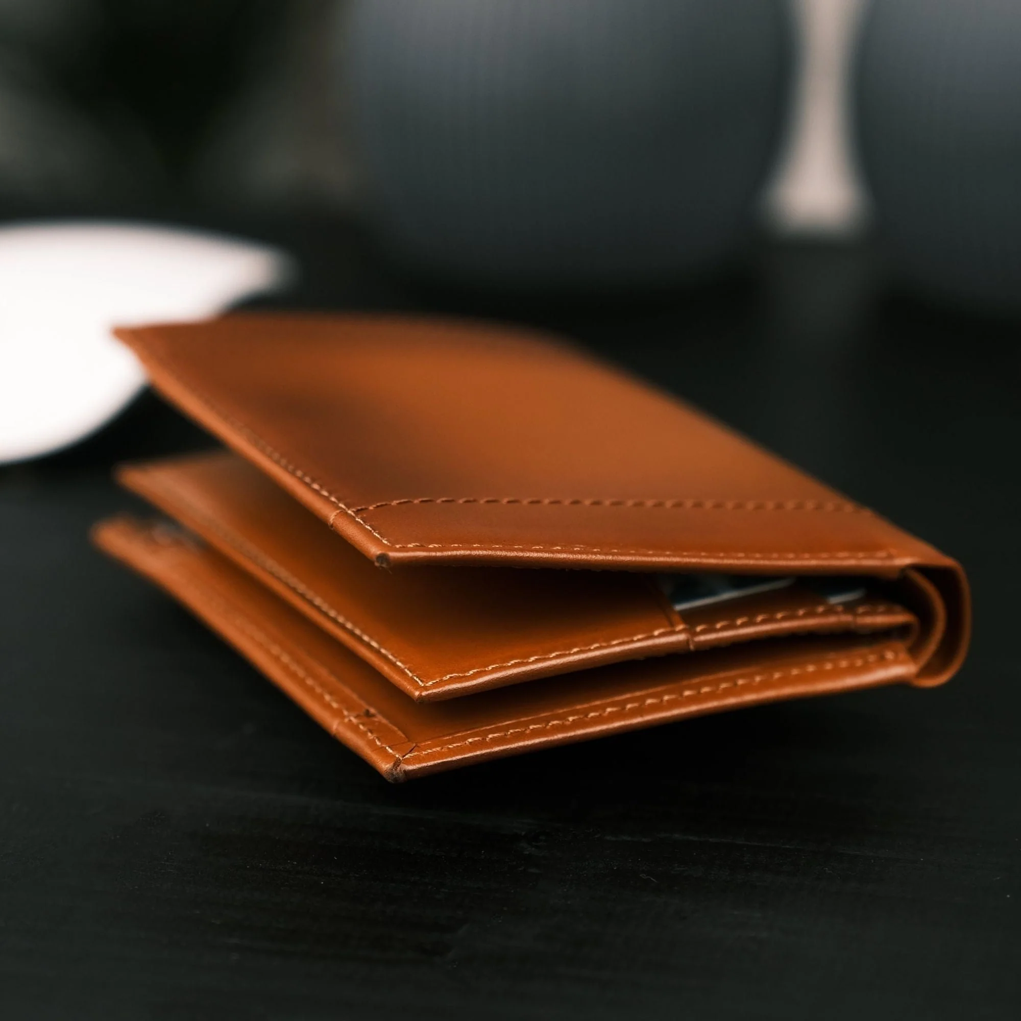 Glendo Apple AirTag Slot Leather Wallet, Handcrafted, Unisex - Image 7