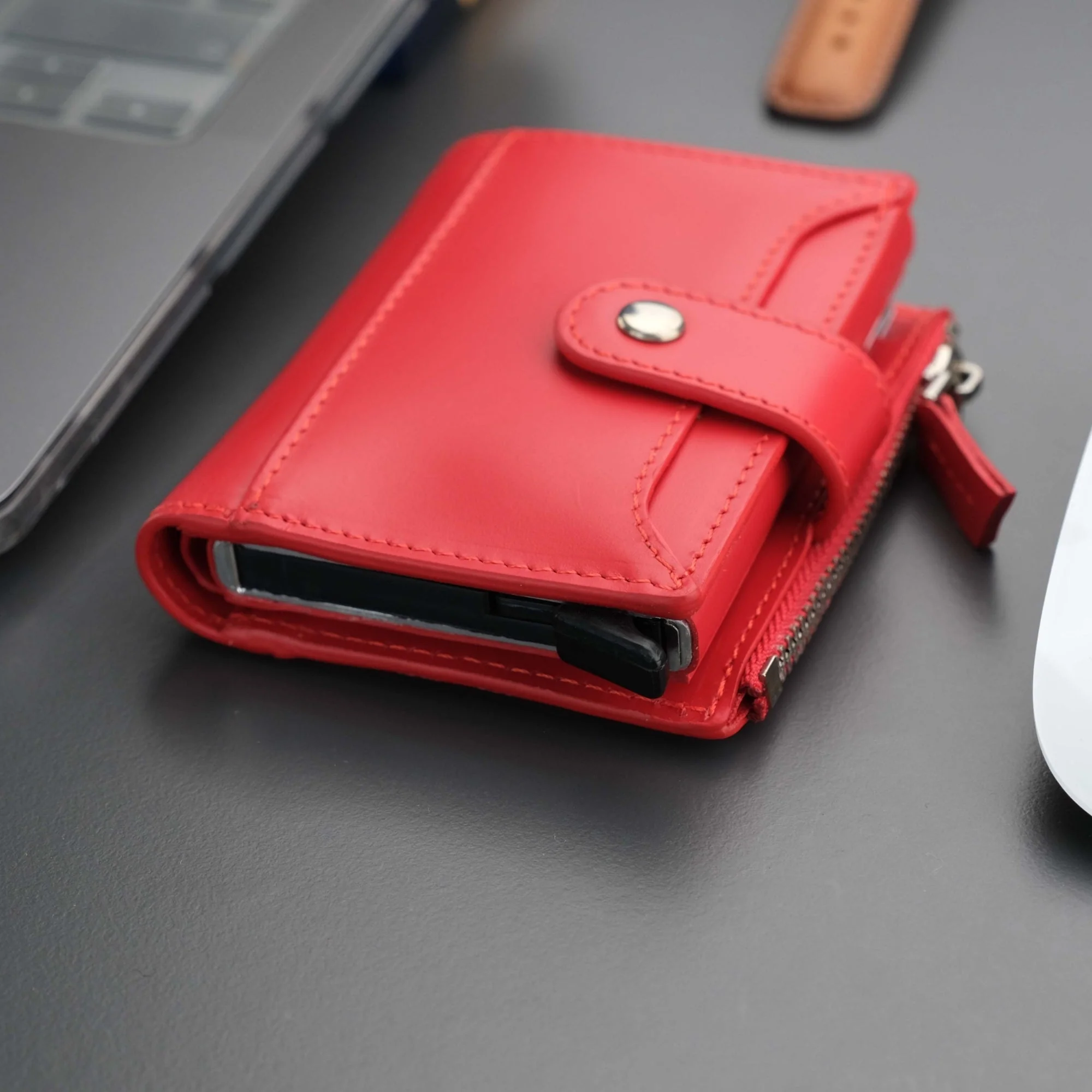 Glenrock Red Leather Pop-up Cardholder Wallet - Image 8
