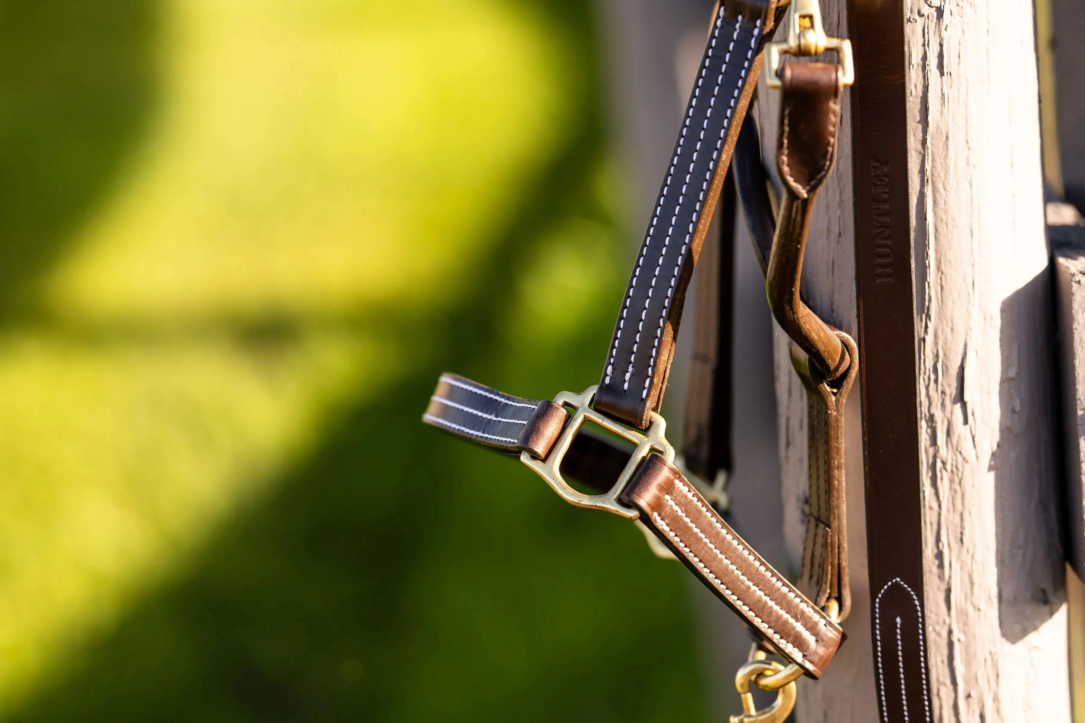 Huntley Equestrian Leather Lead with Brass Chain - Image 4
