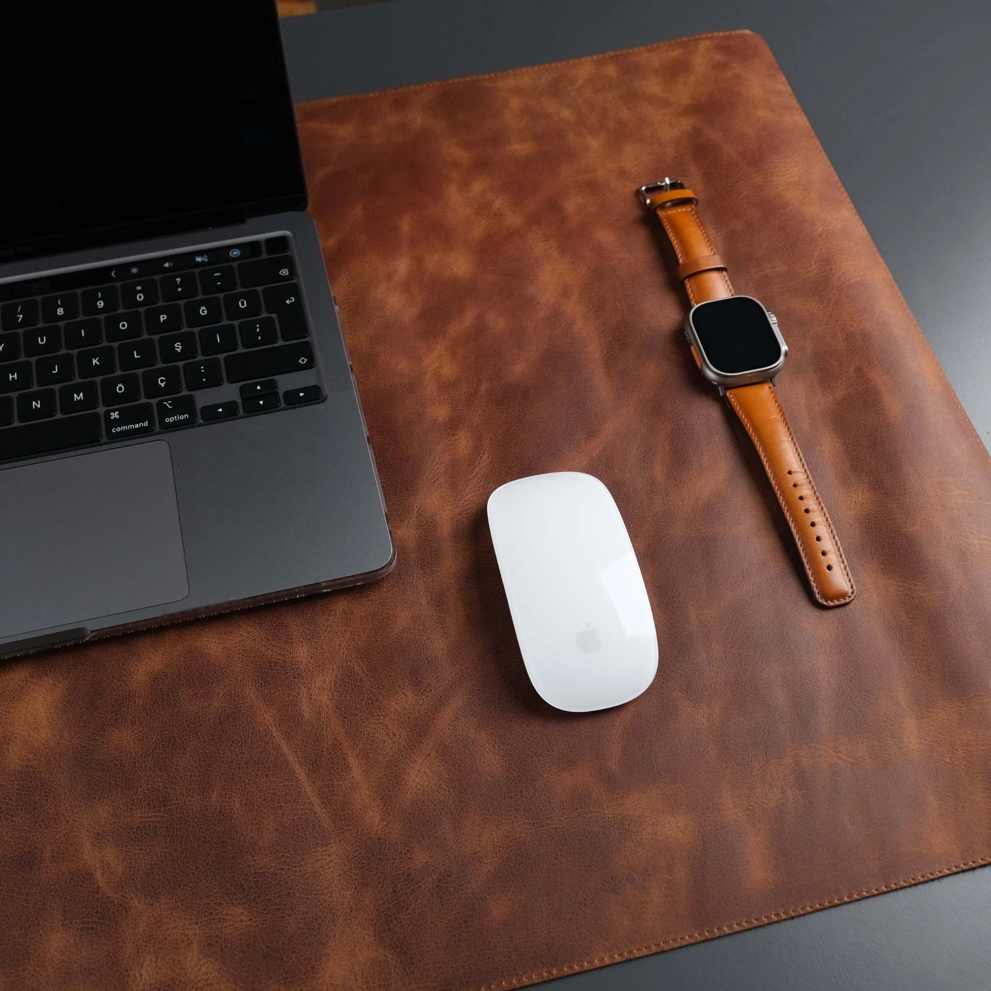 Jersey Antic Tan Leather Desk Pad for Office and Home - Image 5
