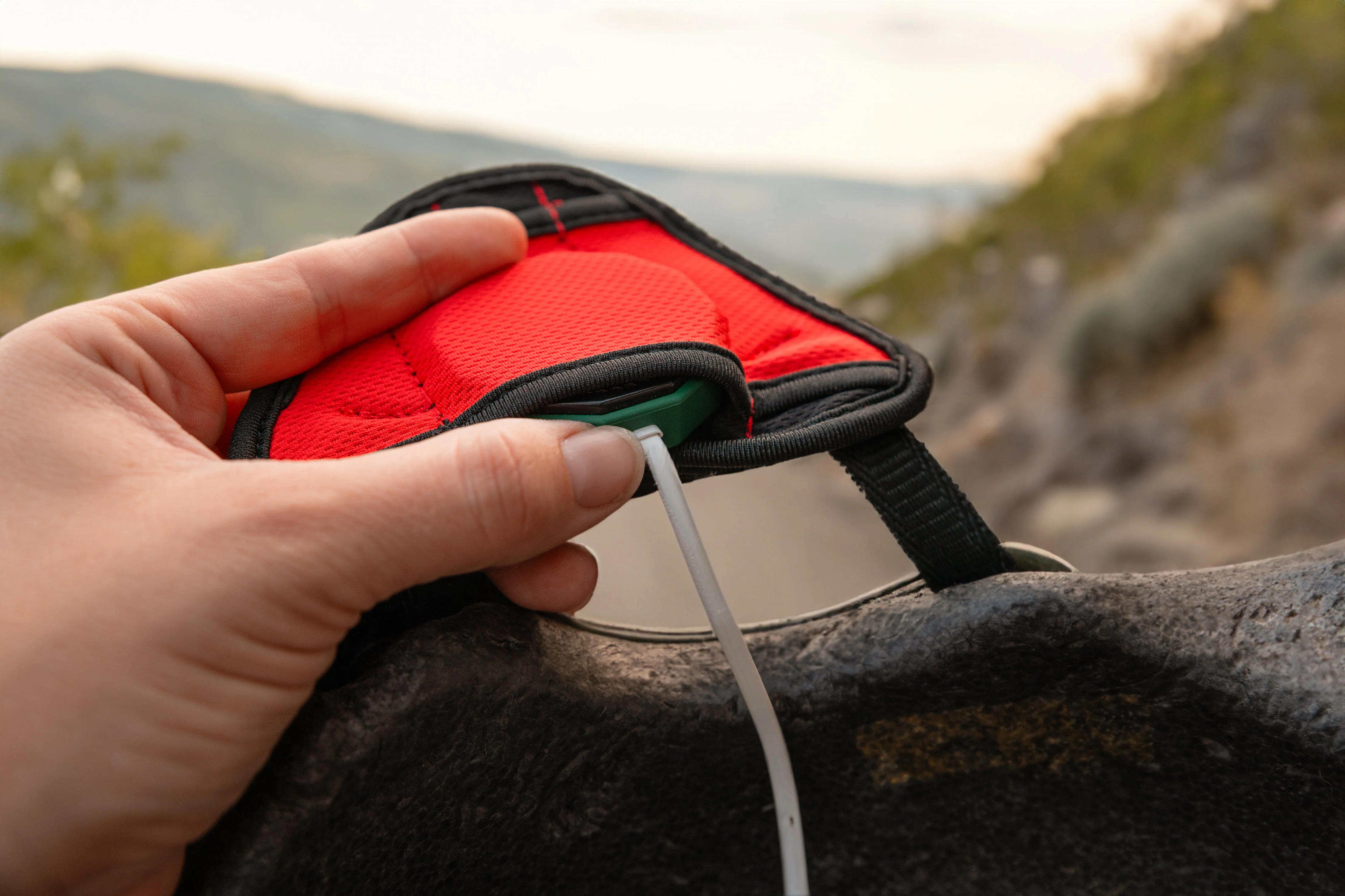 K-Roo Pouch 2.0 (UNIVERSAL HELMET AUDIO POUCH) - Image 4