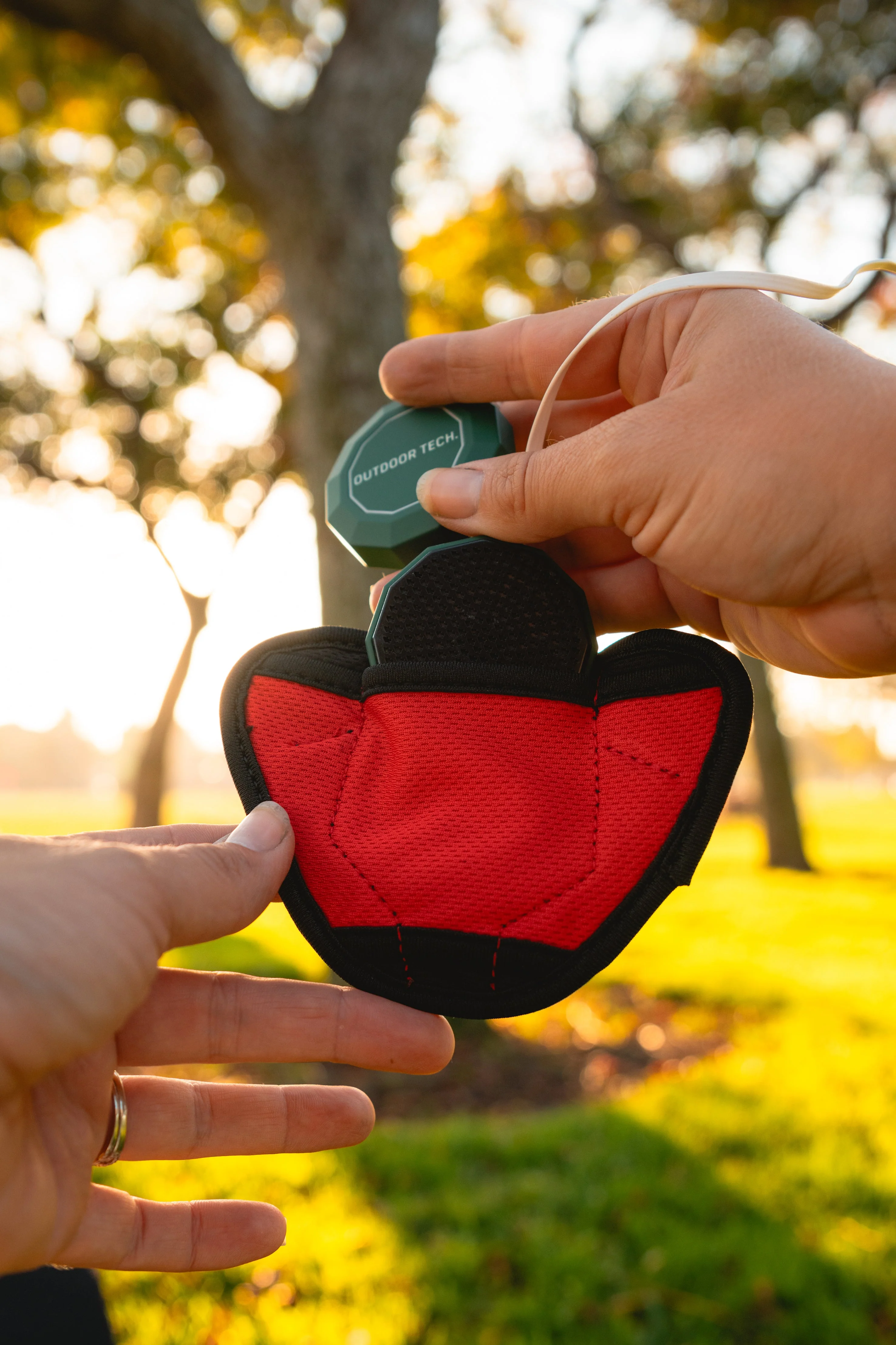 K-Roo Pouch 2.0 (UNIVERSAL HELMET AUDIO POUCH) - Image 5