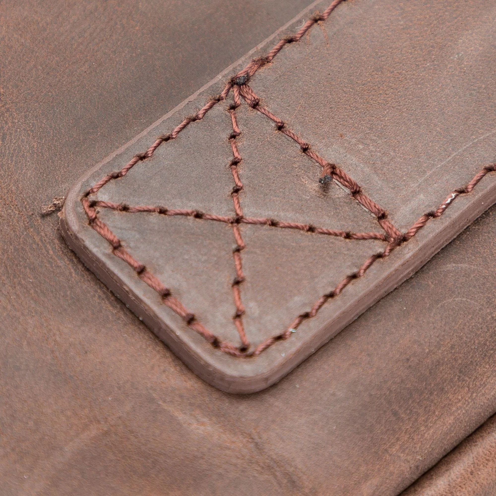 Kemmerer Leather Sleeve for iPad and MacBook - Image 22