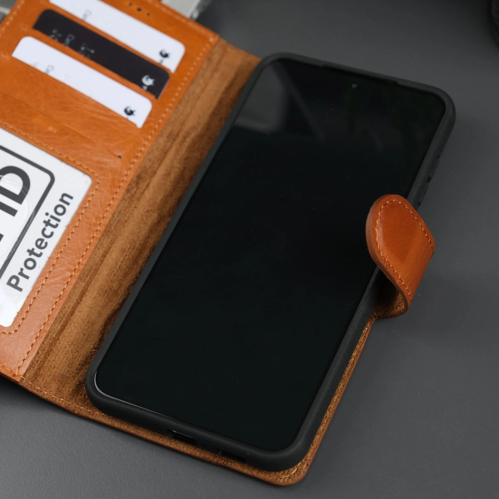 Leather Samsung Galaxy S25 Wallet Case | Buffalo - Image 18