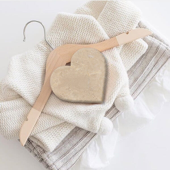 Marble 4"x5" Heart Shape Coasters Semi-polished set of 4 - Image 3