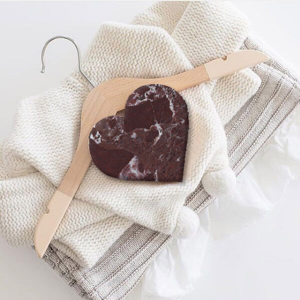 Marble 4"x5" Heart Shape Coasters Semi-polished set of 4 - Image 4