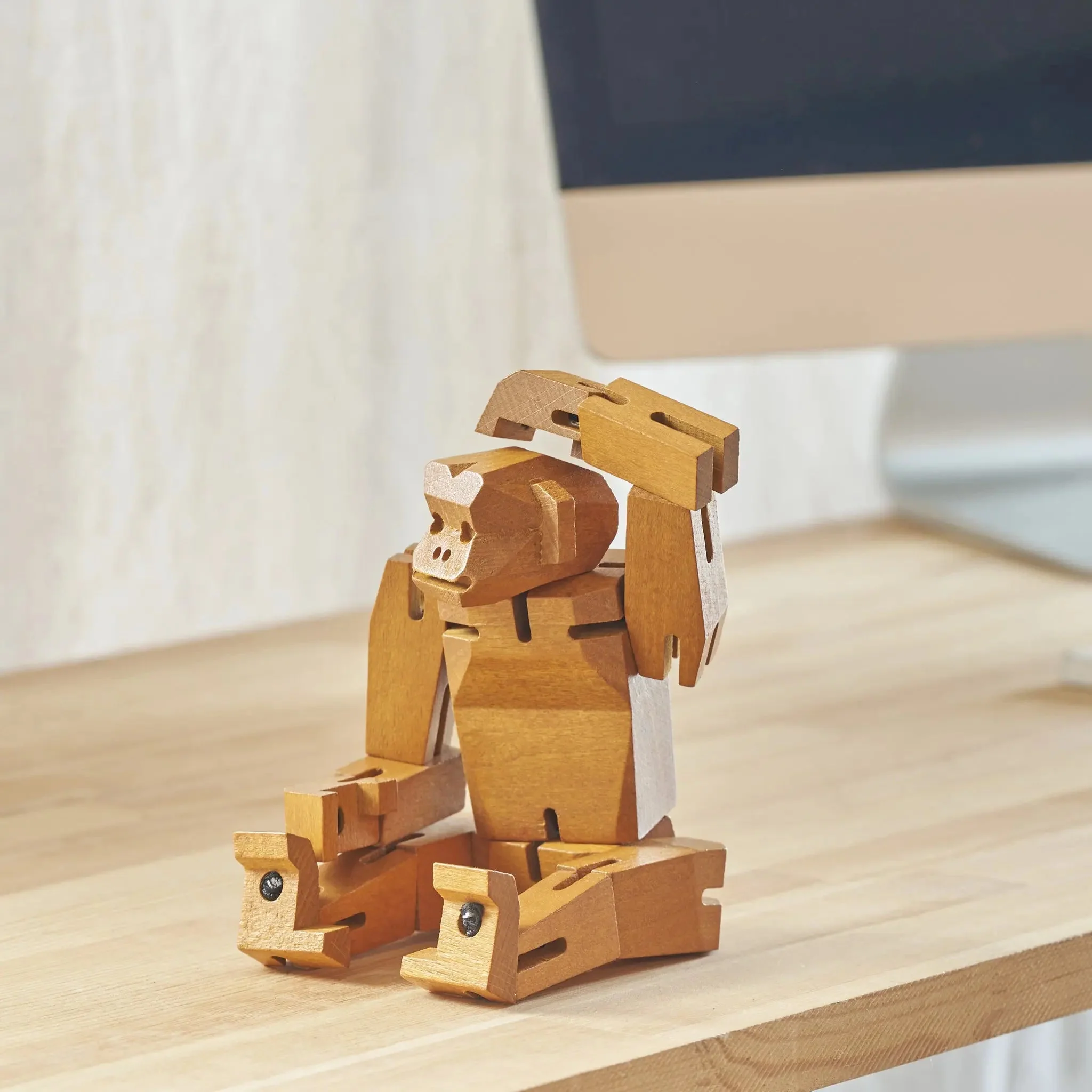 Modern Wooden Monkey Decor – Interactive Puzzle & Art Piece - Image 10