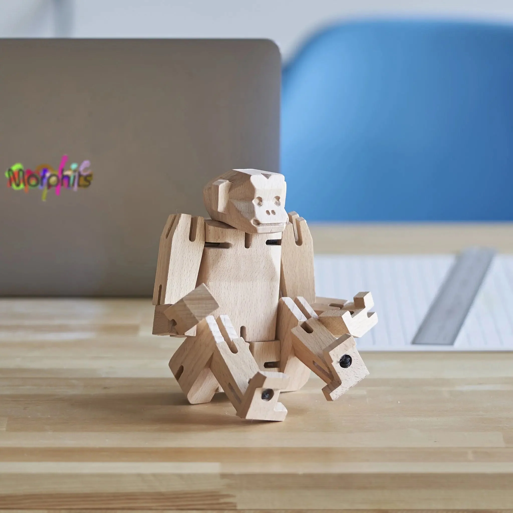 Modern Wooden Monkey Decor – Interactive Puzzle & Art Piece - Image 12