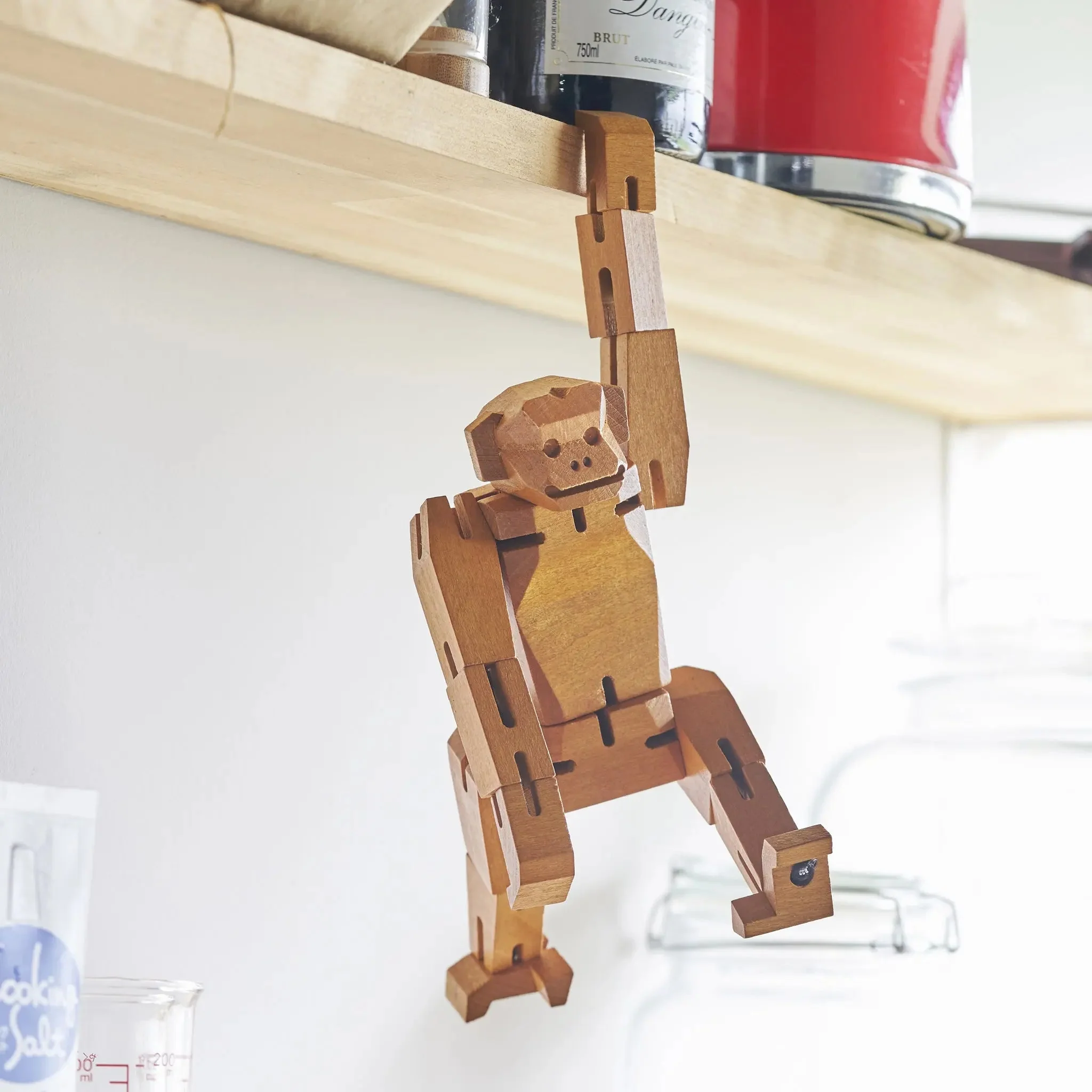 Modern Wooden Monkey Decor – Interactive Puzzle & Art Piece - Image 13