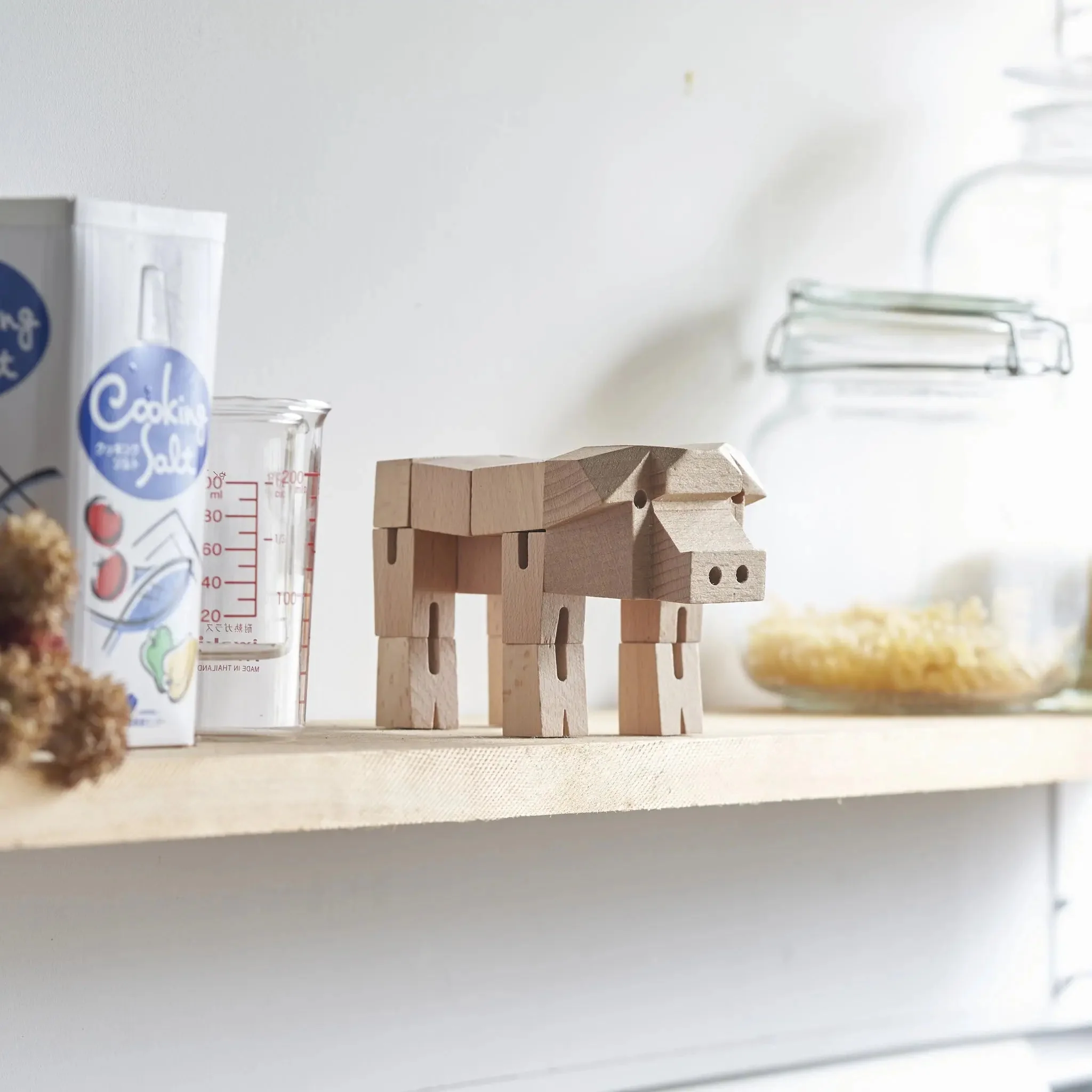 Modern Wooden Pig Decor – Interactive Puzzle & Art Piece - Image 13